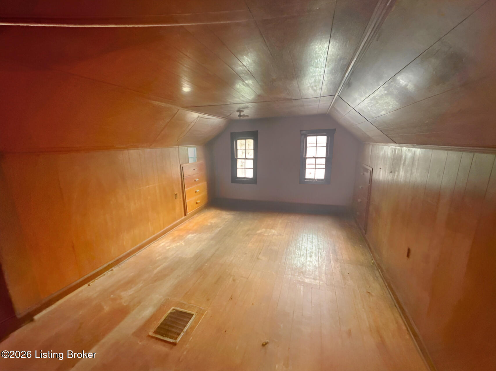 1421 Earl Ave Property Photo 14