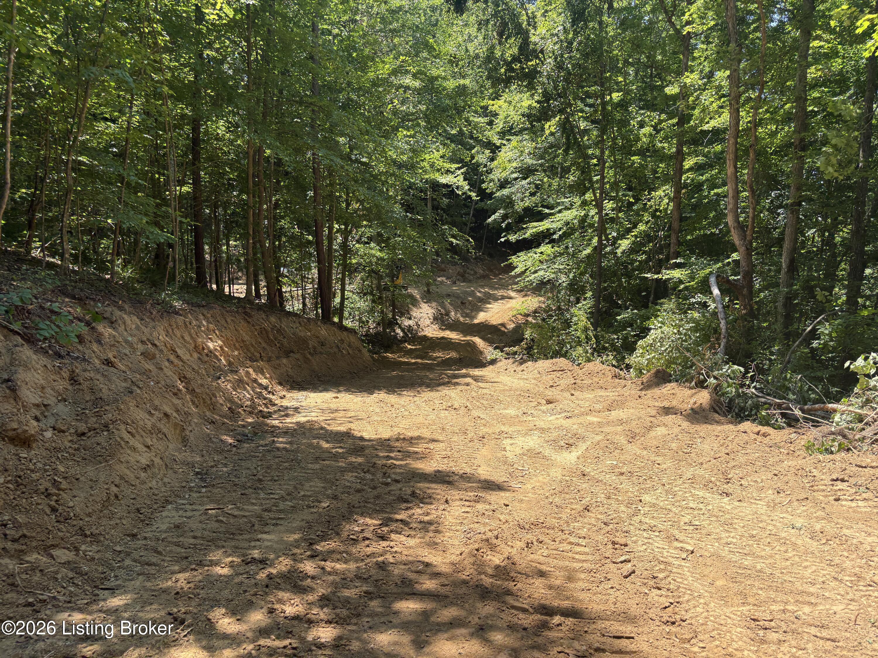 643 Pine Grove Rd Property Photo 12