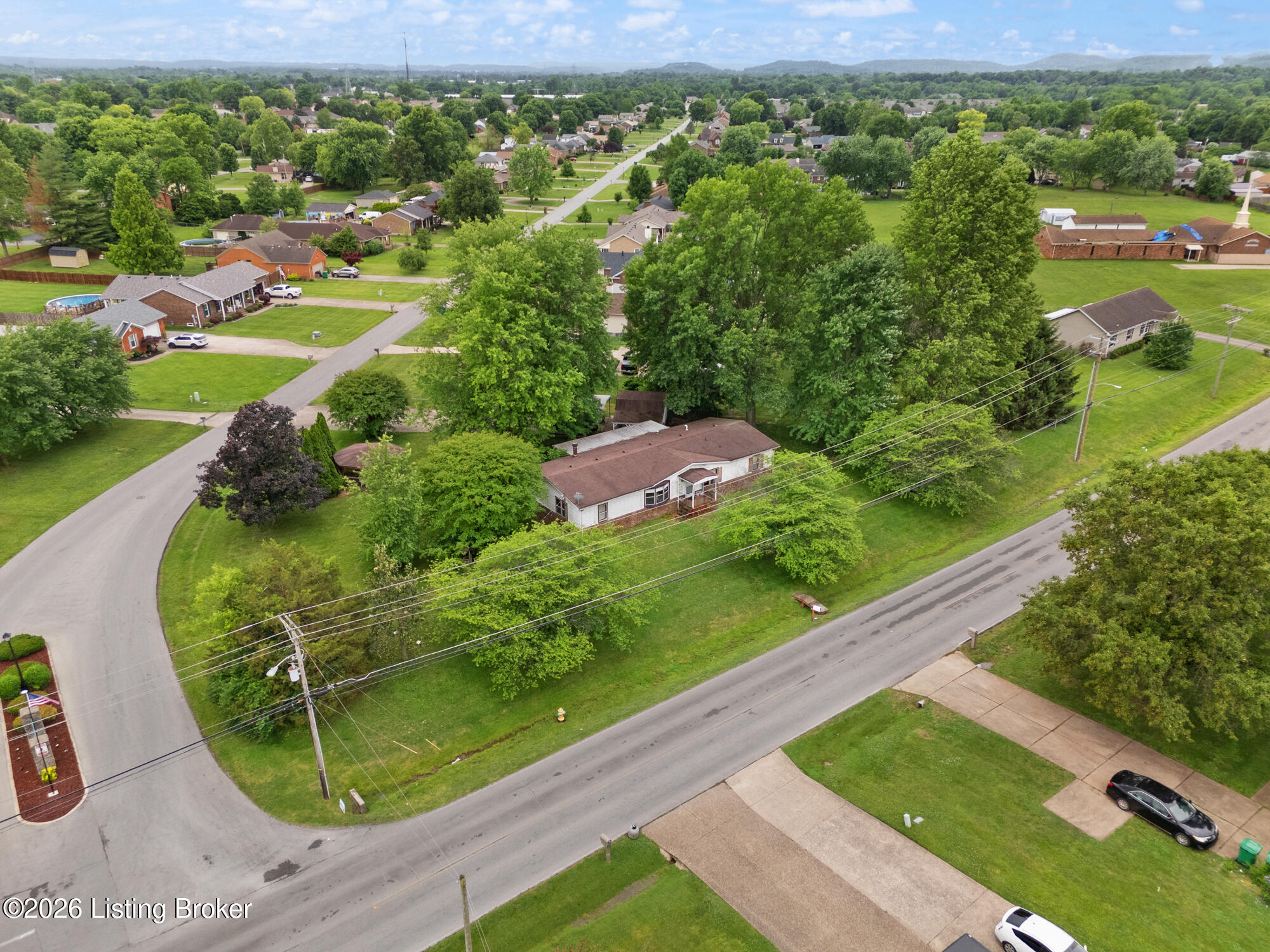 4604 Summitt Dr Property Photo 1