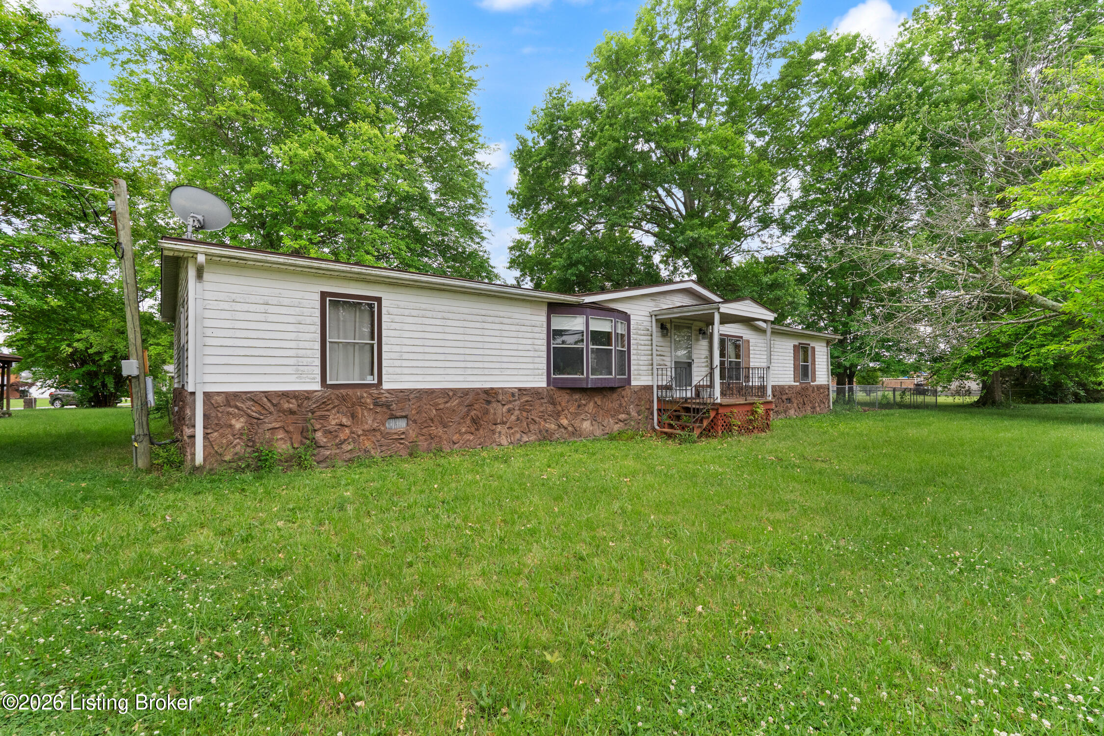 4604 Summitt Dr Property Photo 9
