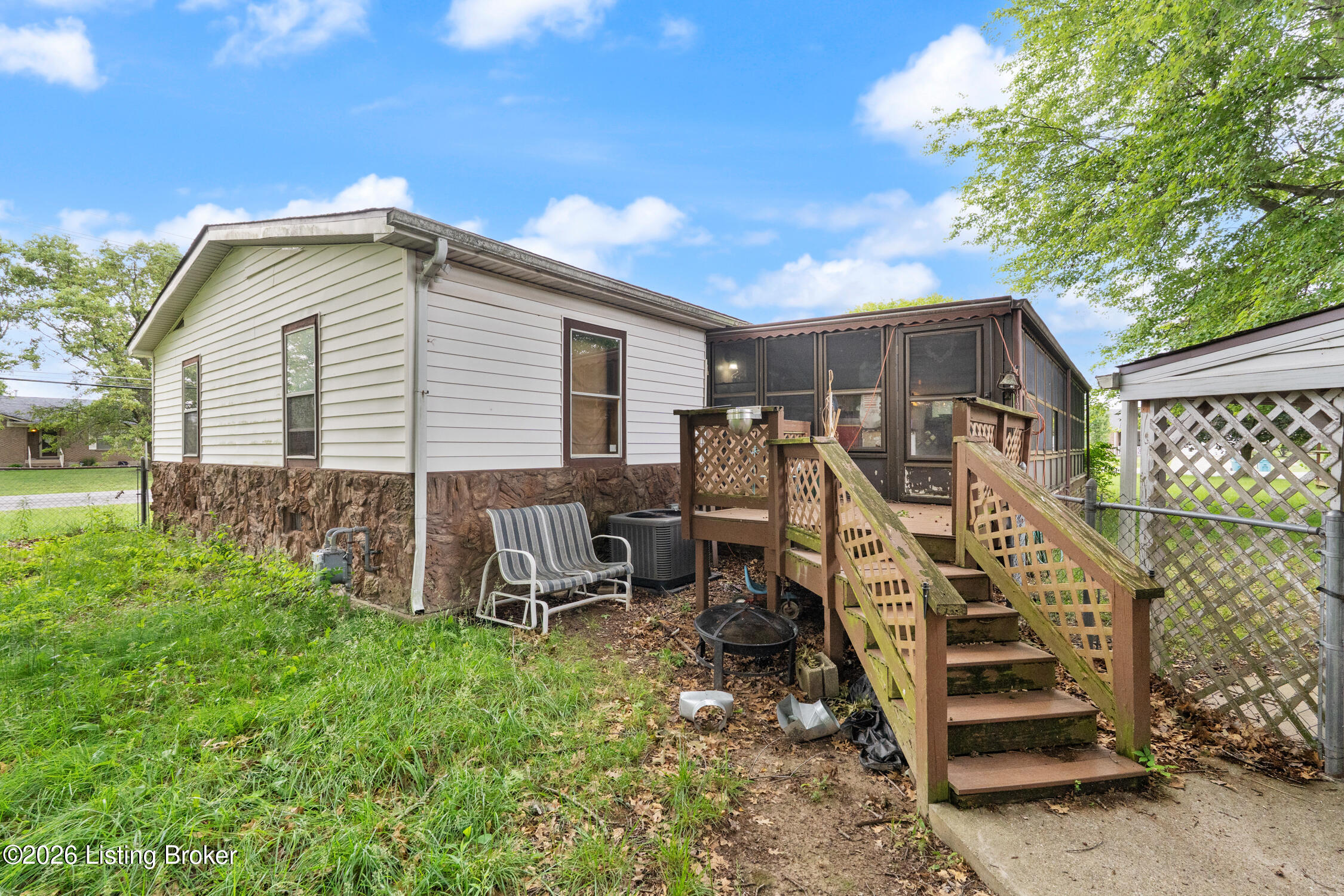 4604 Summitt Dr Property Photo 16