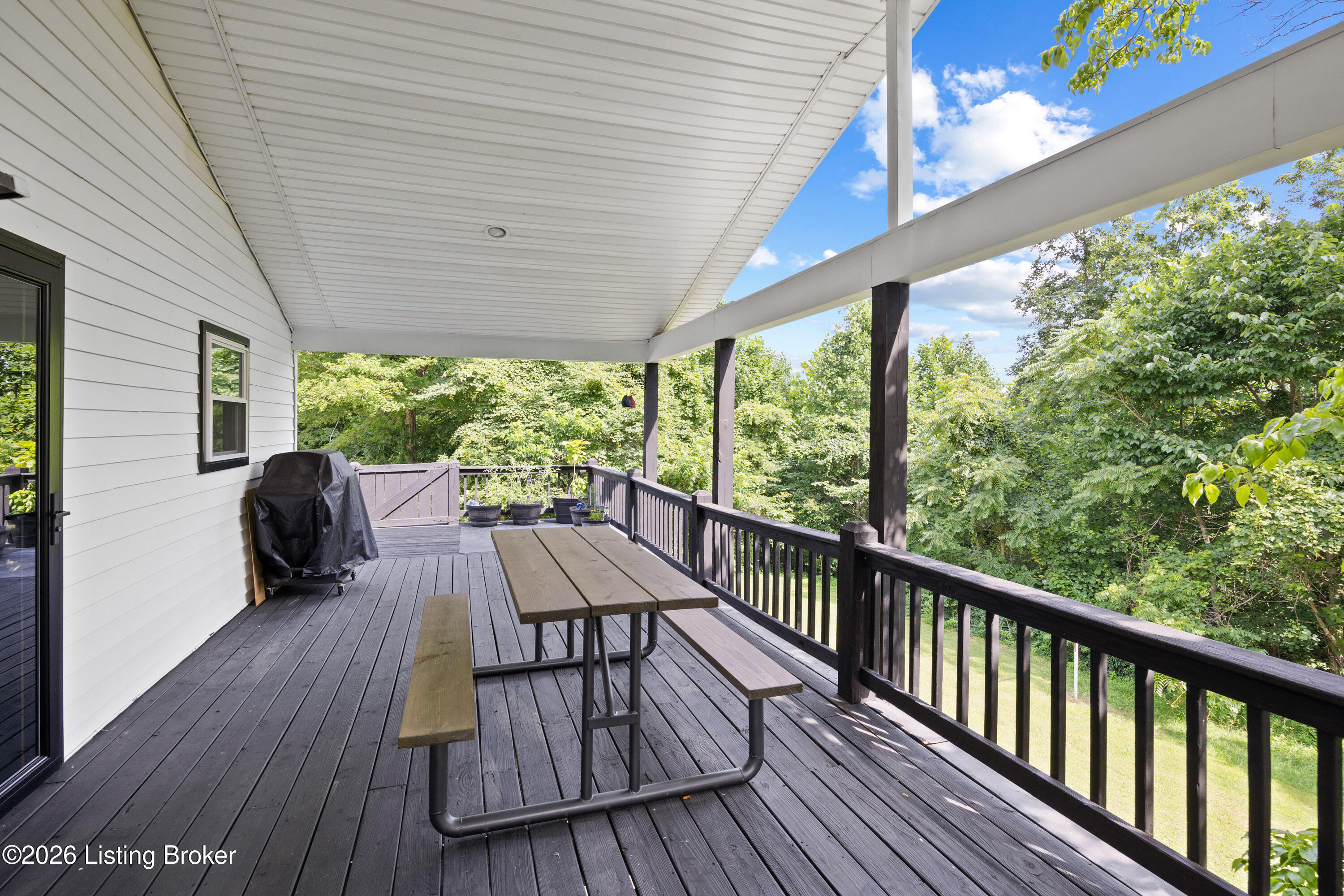 78 Jewell Ln Property Photo 11