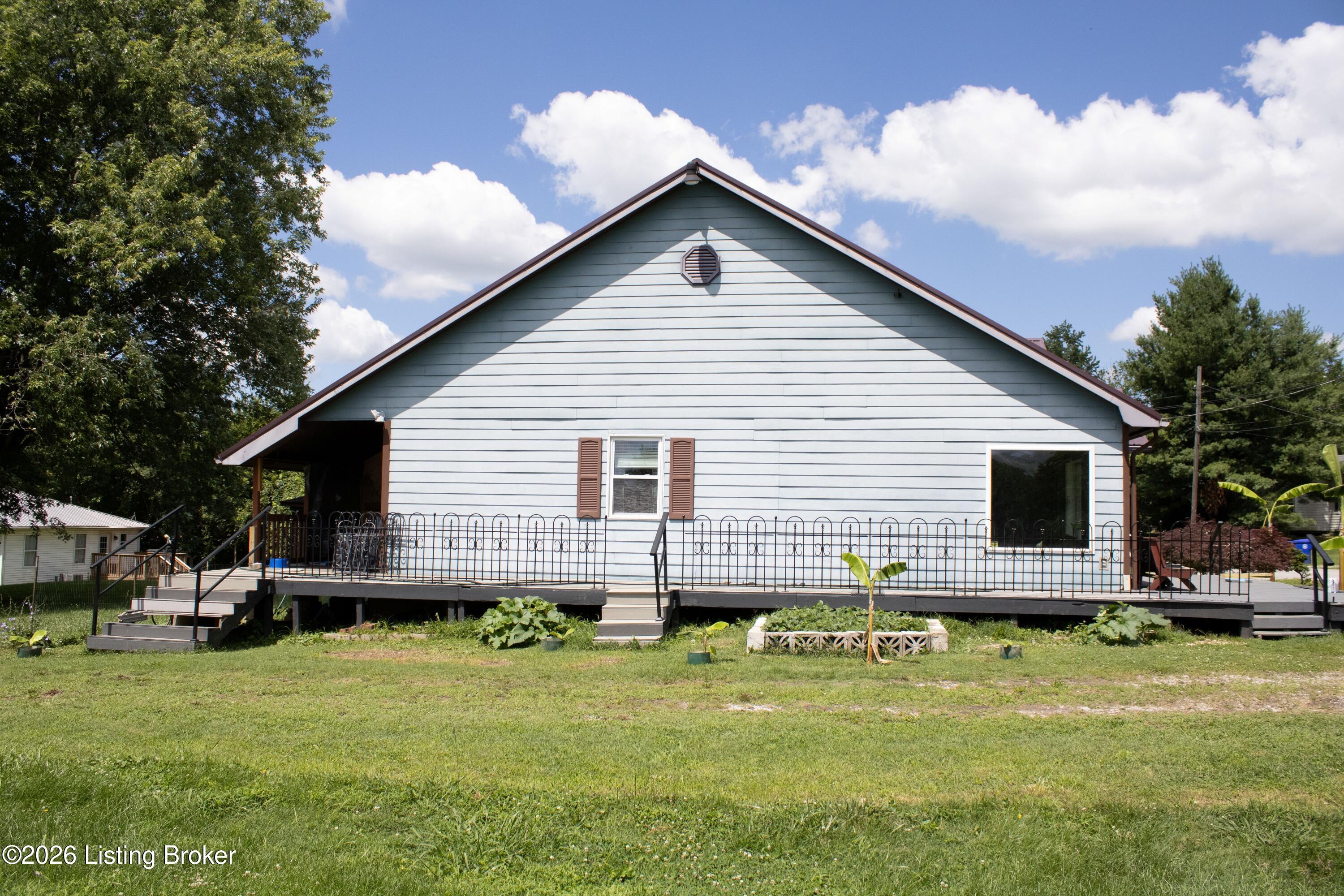 518 Stone St Property Photo 18