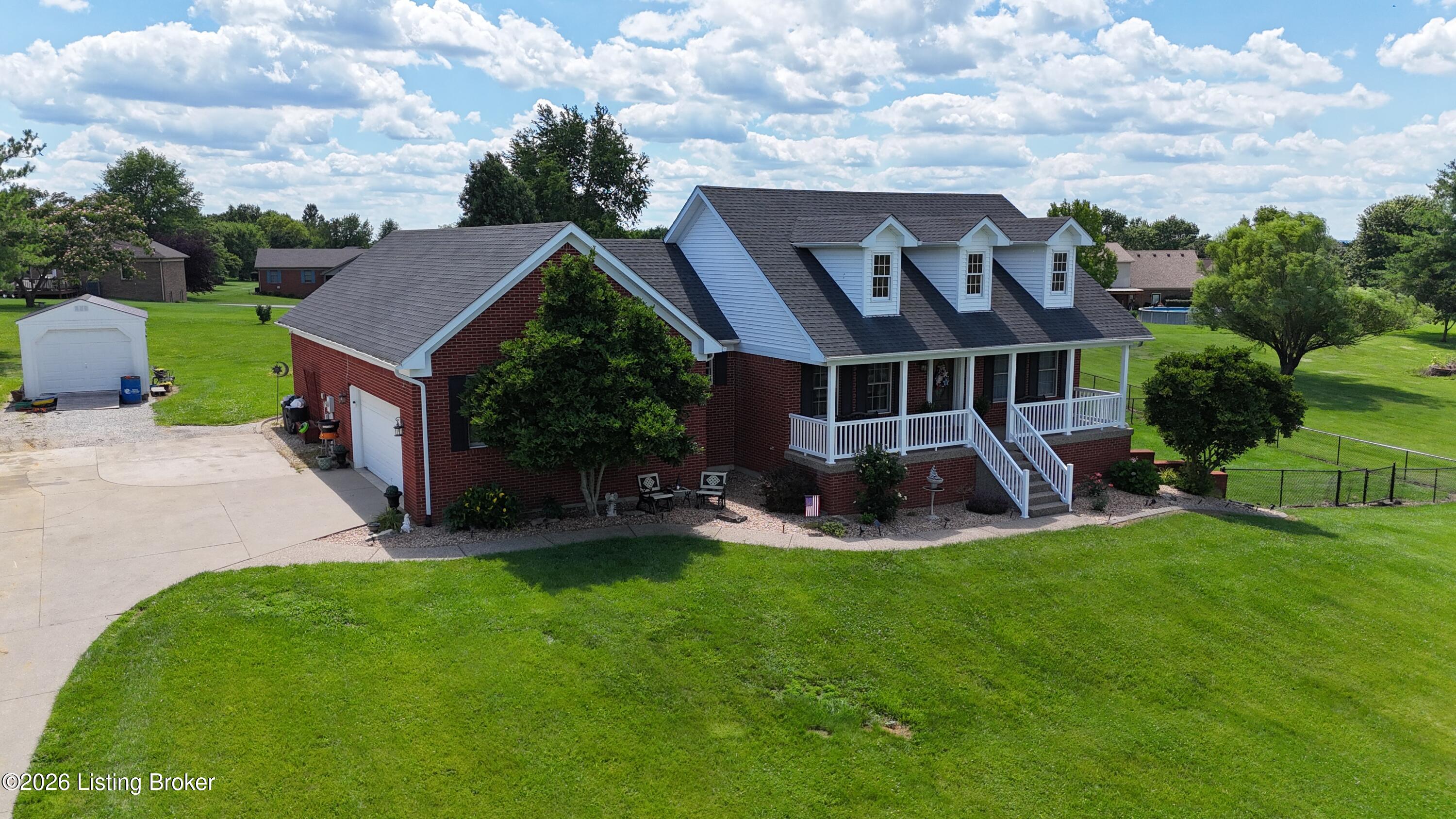 1028 Eagle Pass Property Photo 1