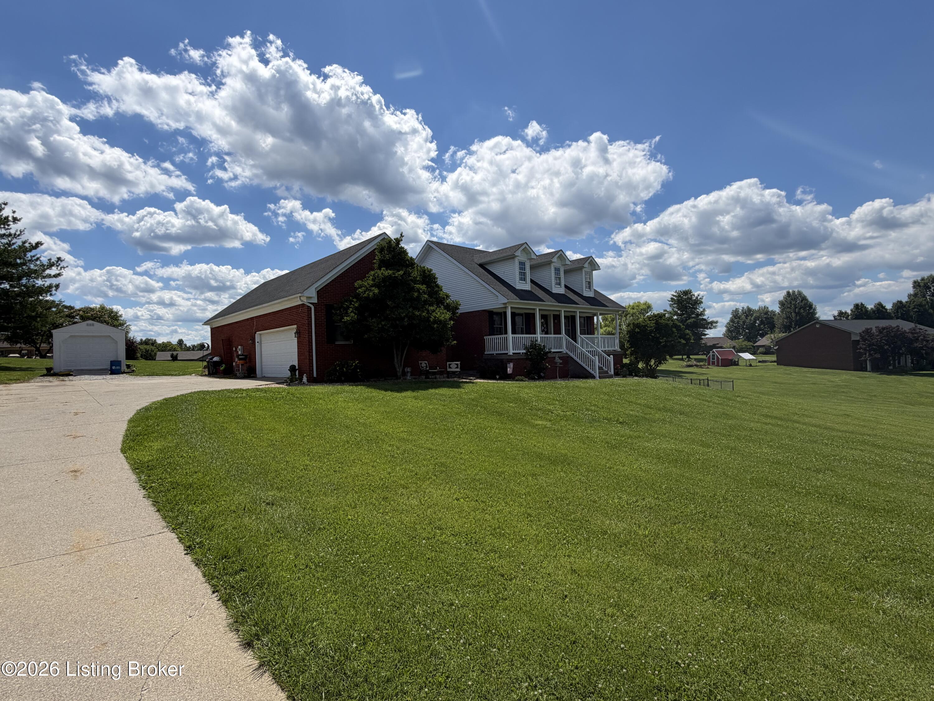 1028 Eagle Pass Property Photo 25