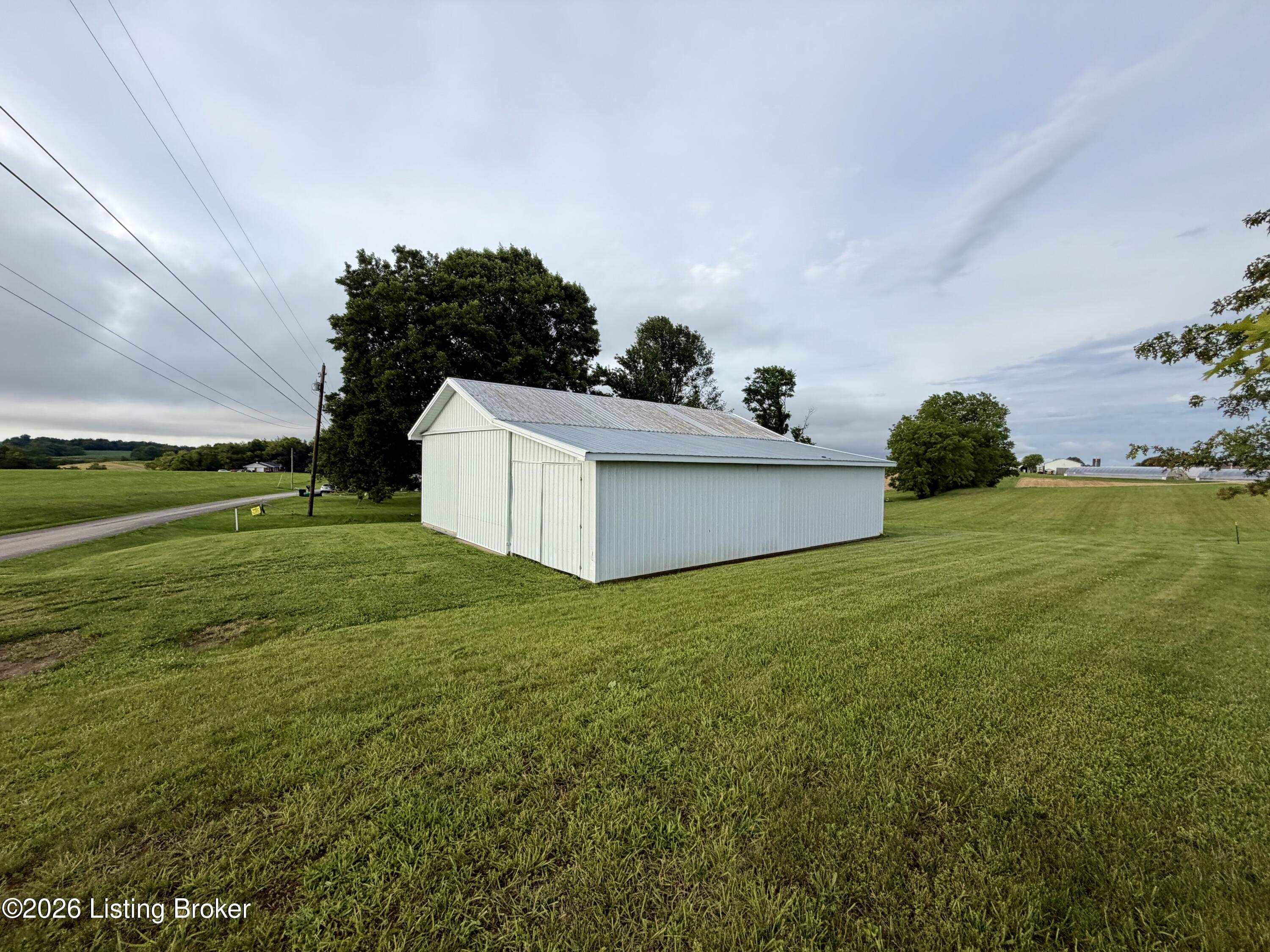 460 Lawrenceburg Loop Property Photo 5