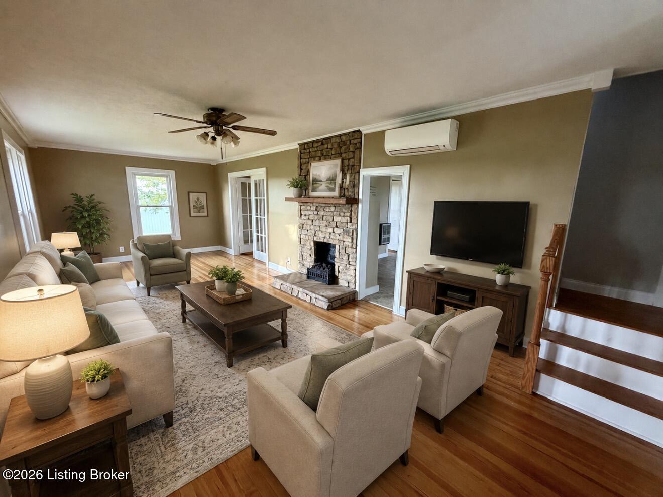 460 Lawrenceburg Loop Property Photo 7
