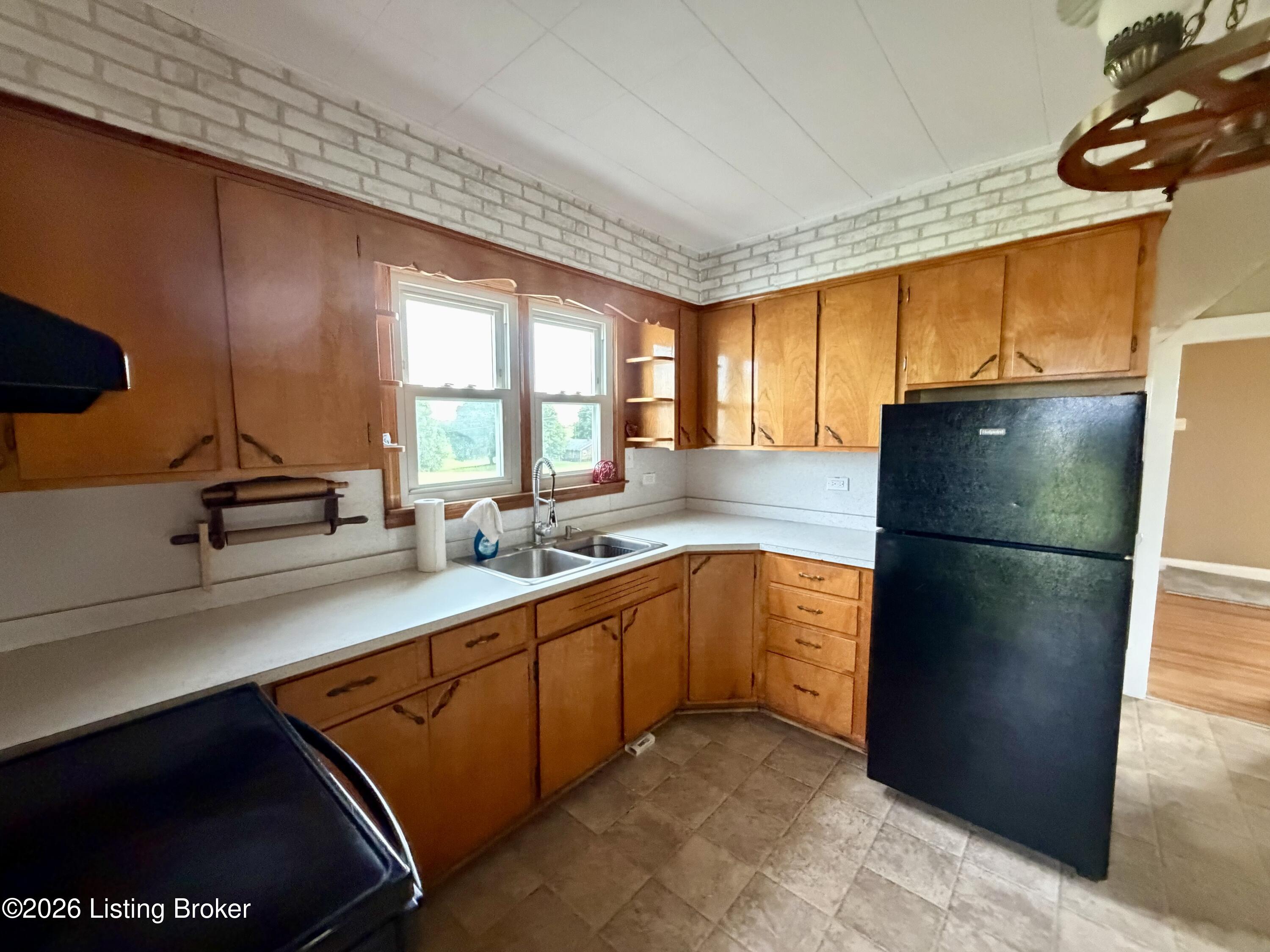 460 Lawrenceburg Loop Property Photo 14