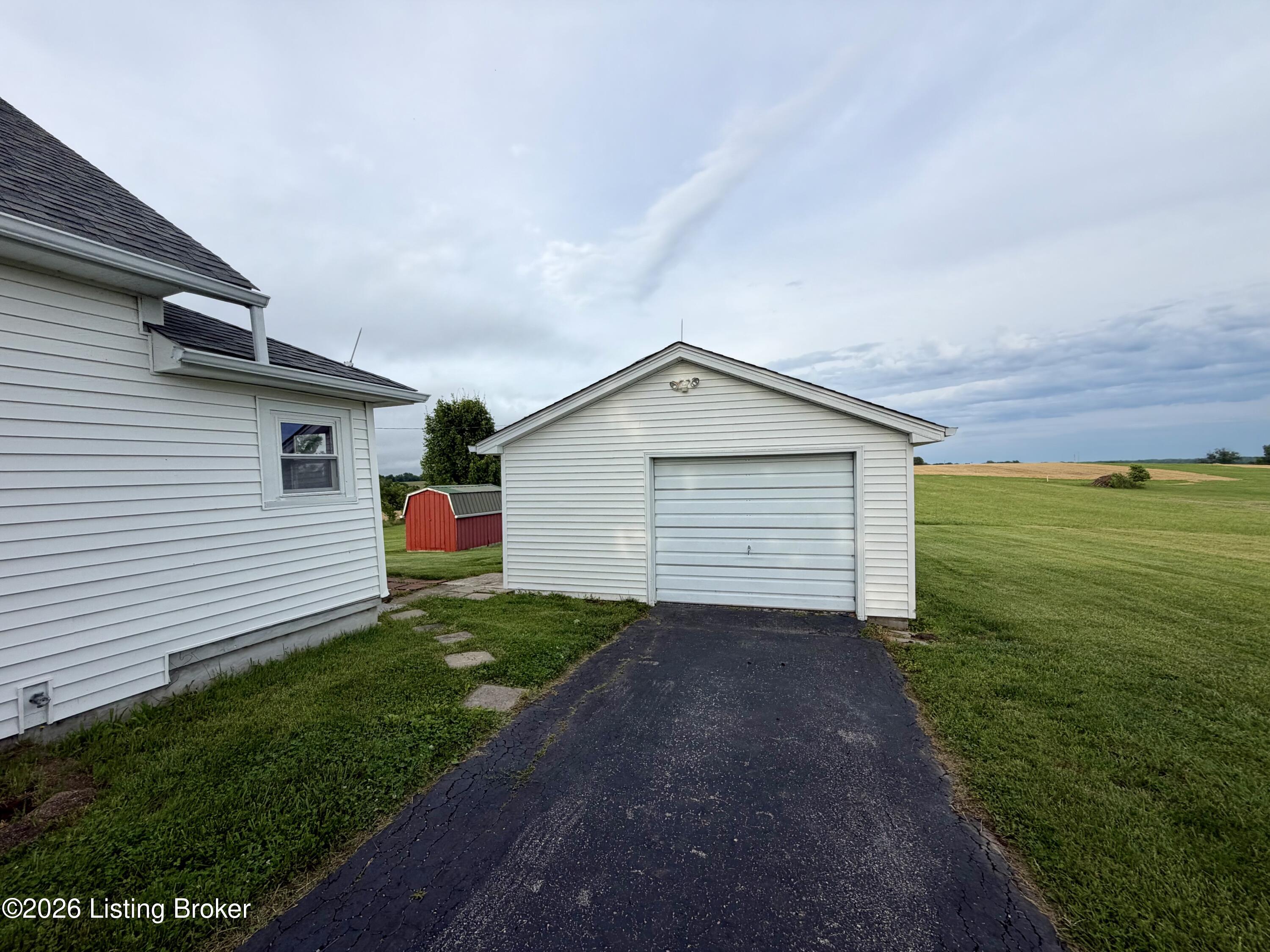 460 Lawrenceburg Loop Property Photo 34