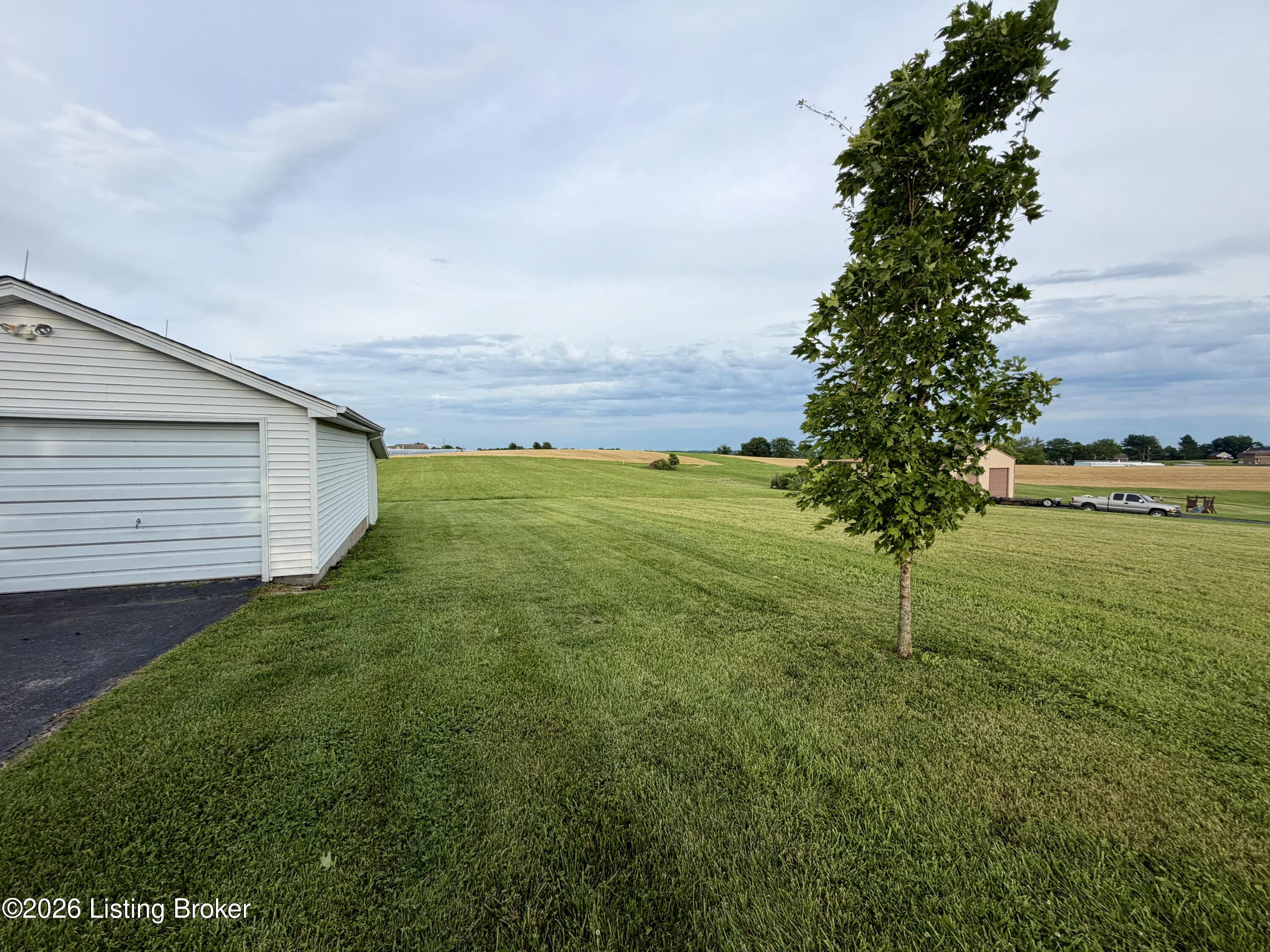 460 Lawrenceburg Loop Property Photo 36