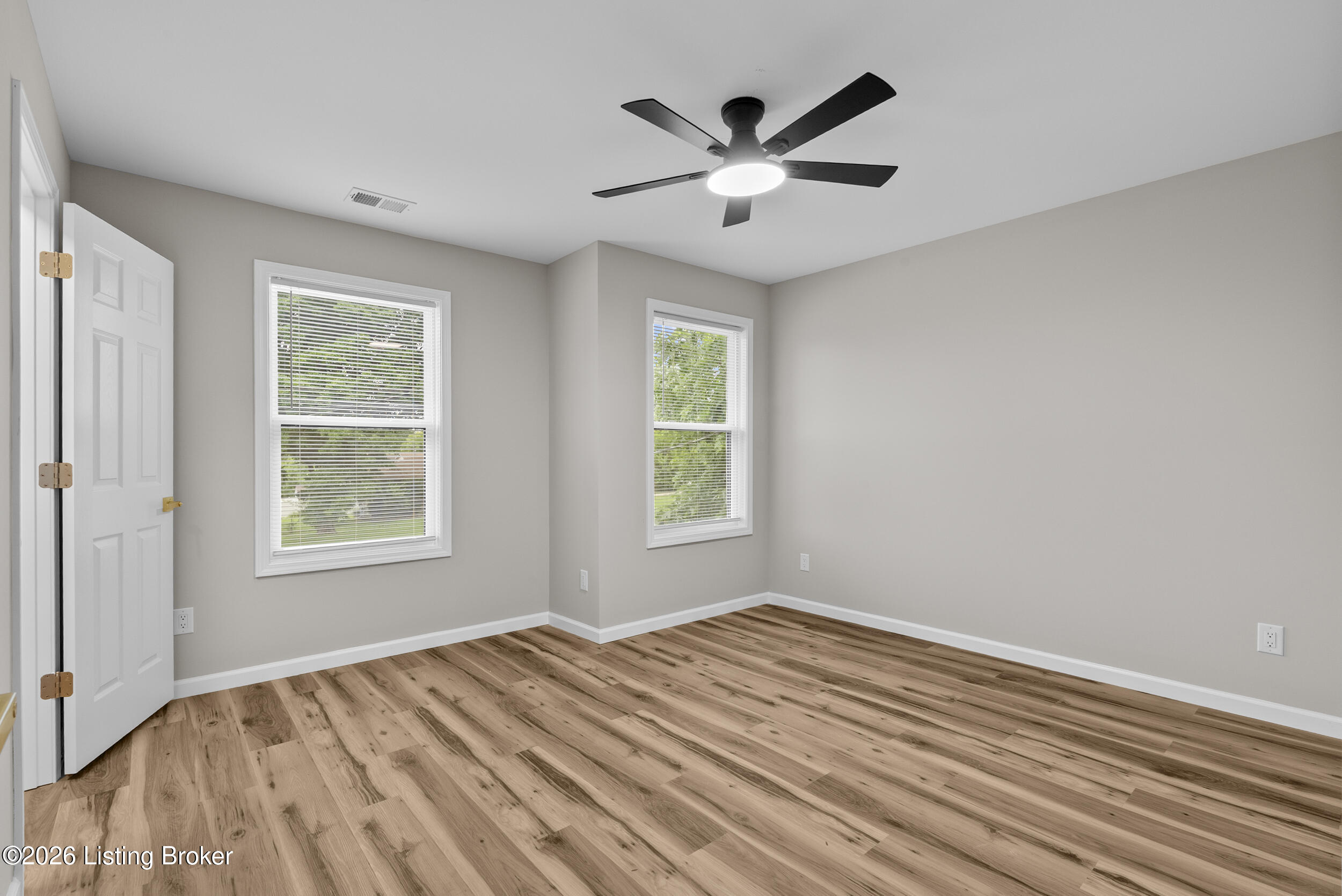 5810 Applegate Ln Property Photo 29