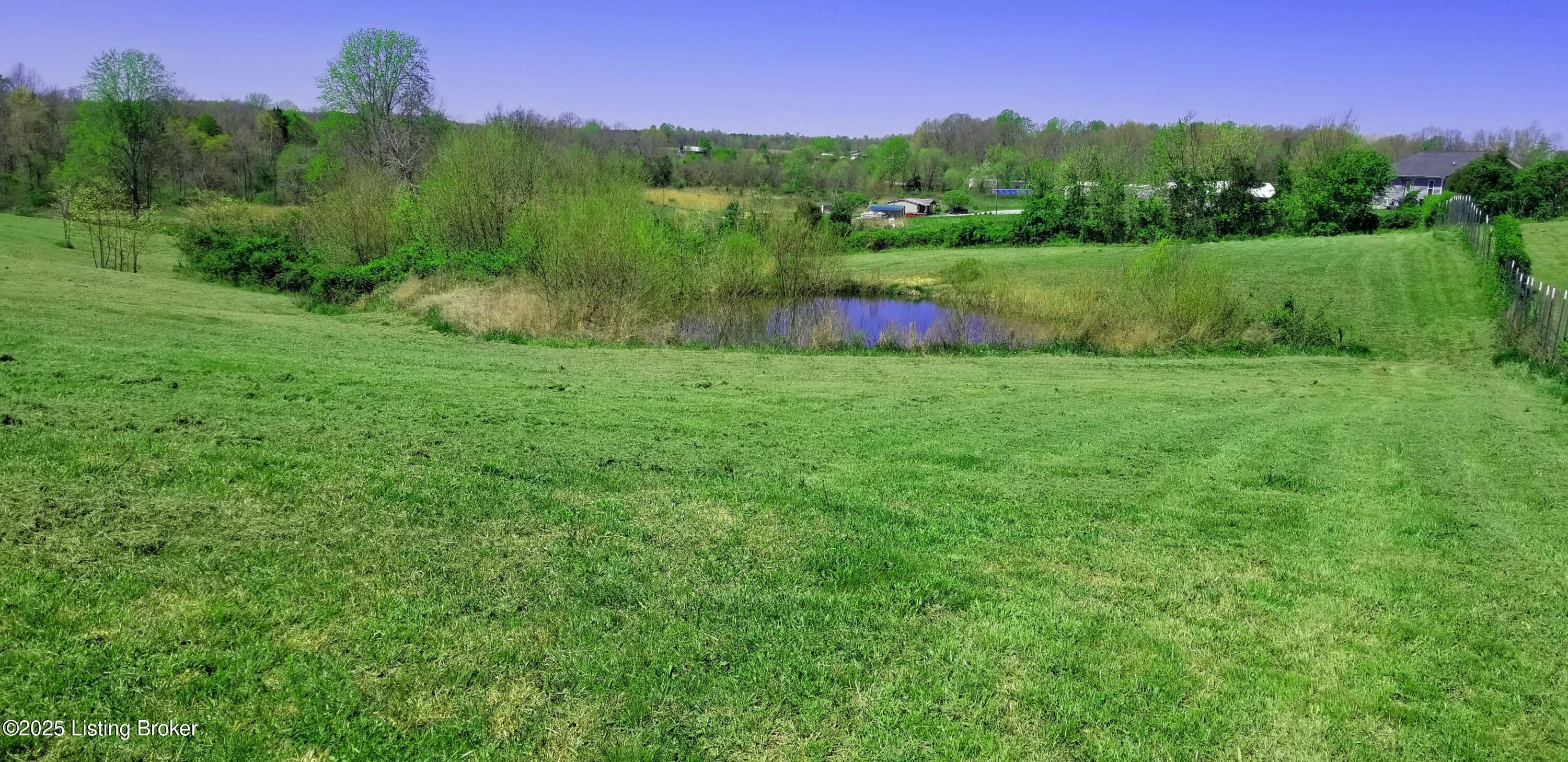 555 Fields Ln Property Photo 12