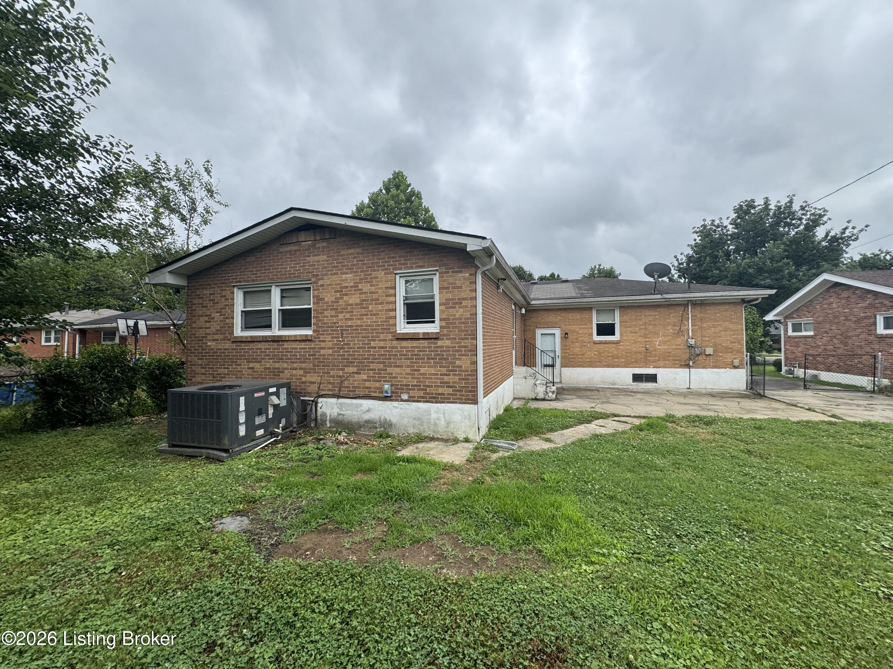 3327 Algonquin Pkwy Property Photo 15