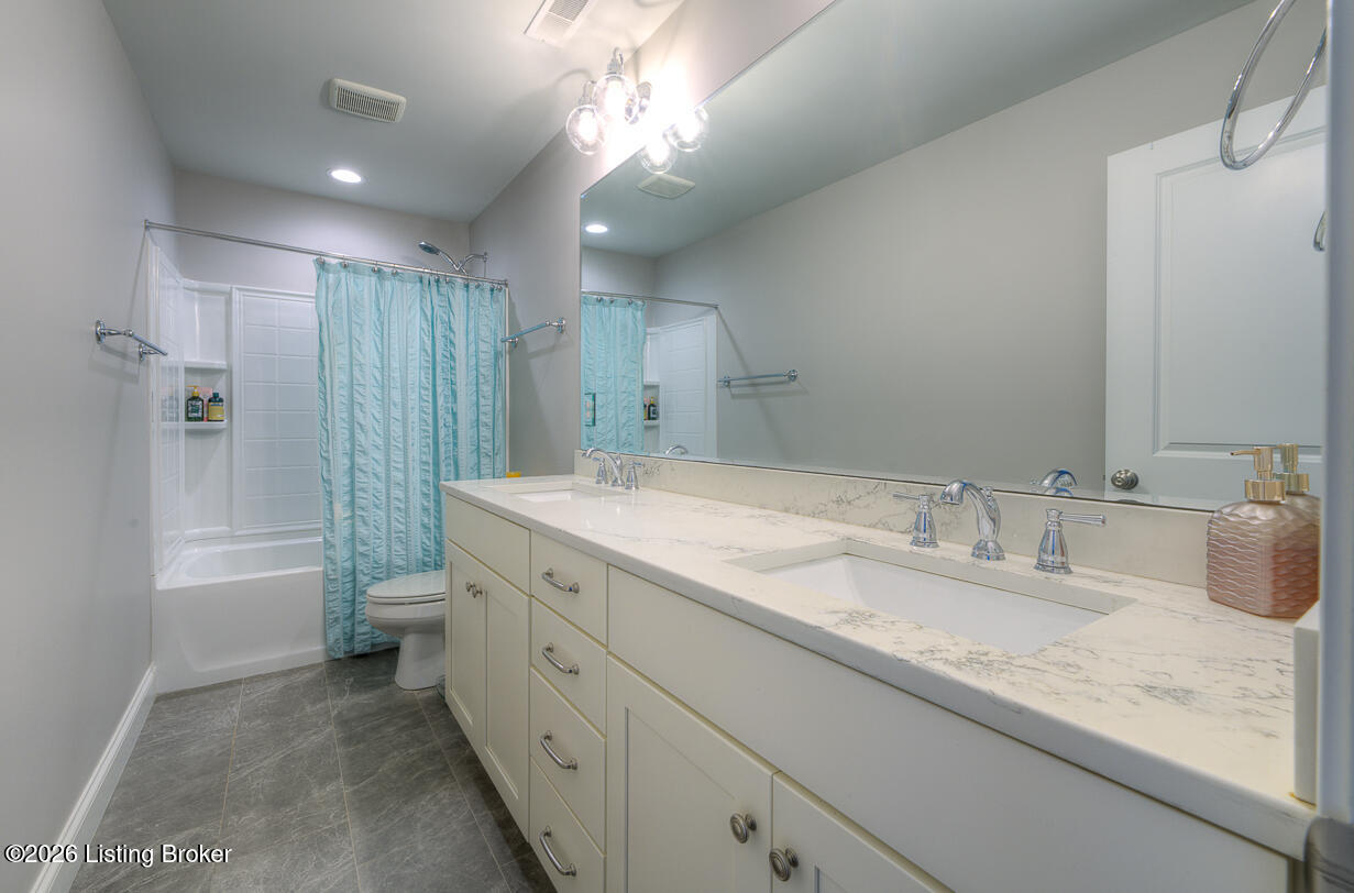3604 Aspen Creek Dr Property Photo 35