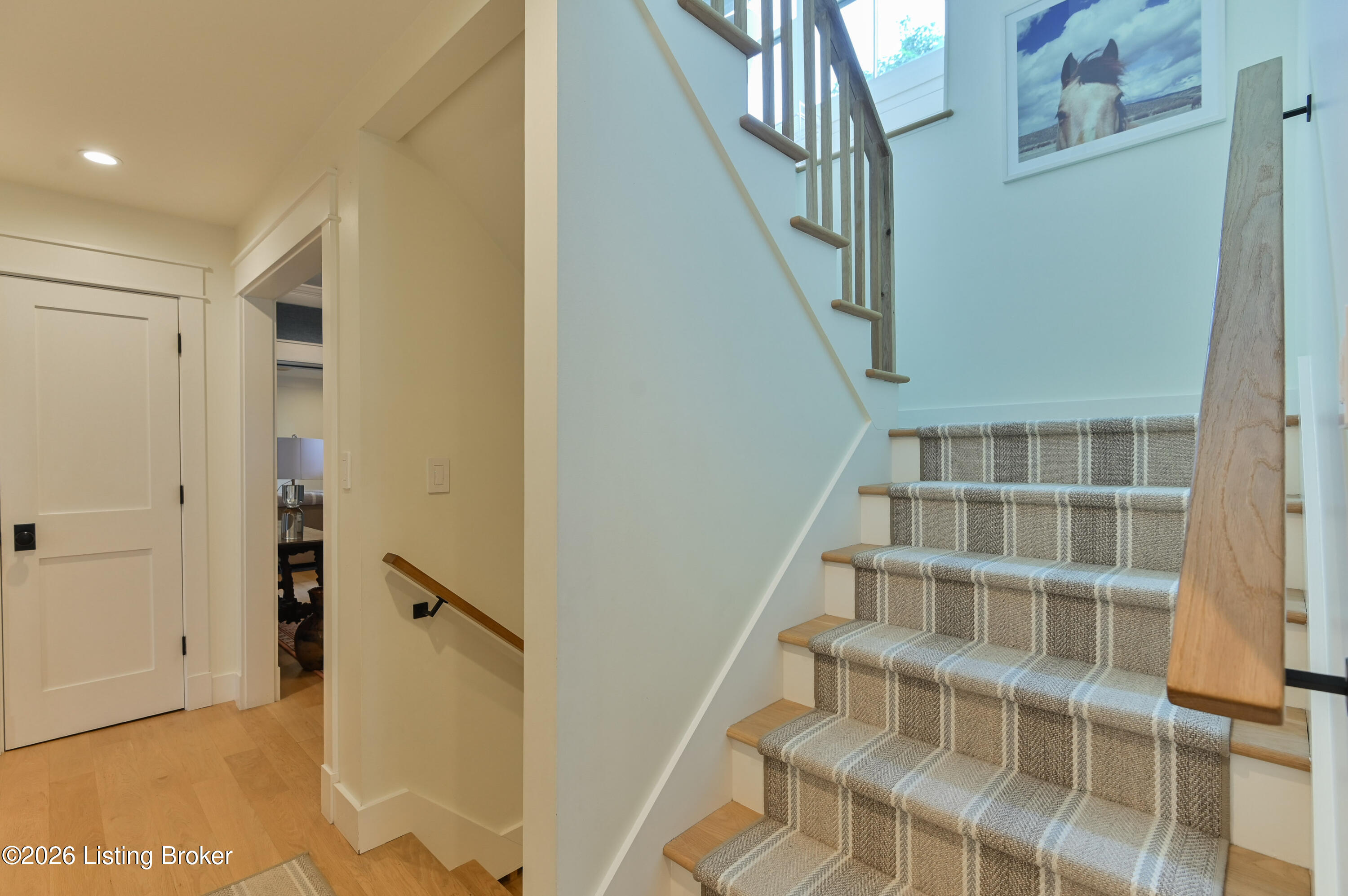 609 Briar Hill Rd Property Photo 38