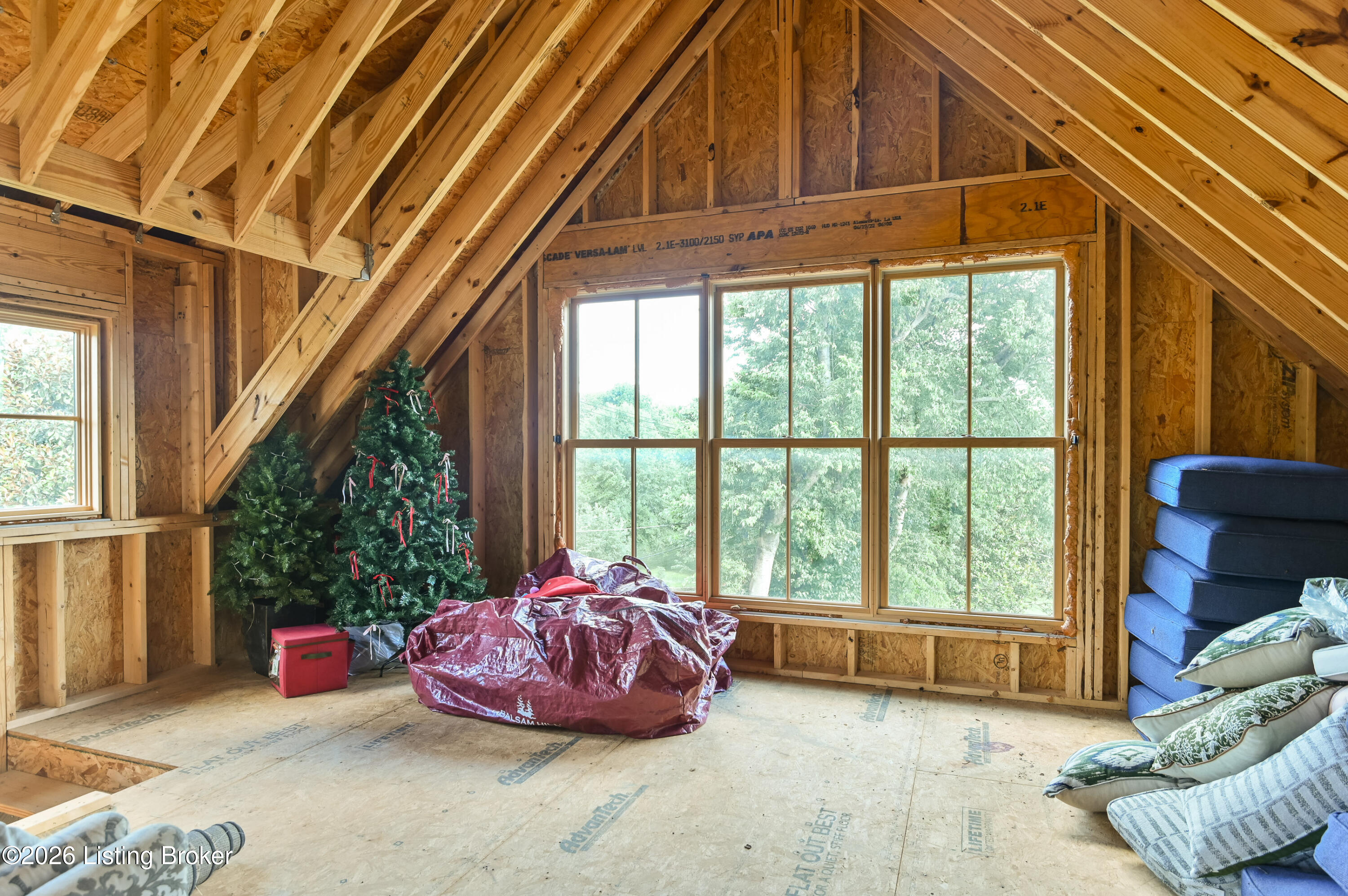 609 Briar Hill Rd Property Photo 75