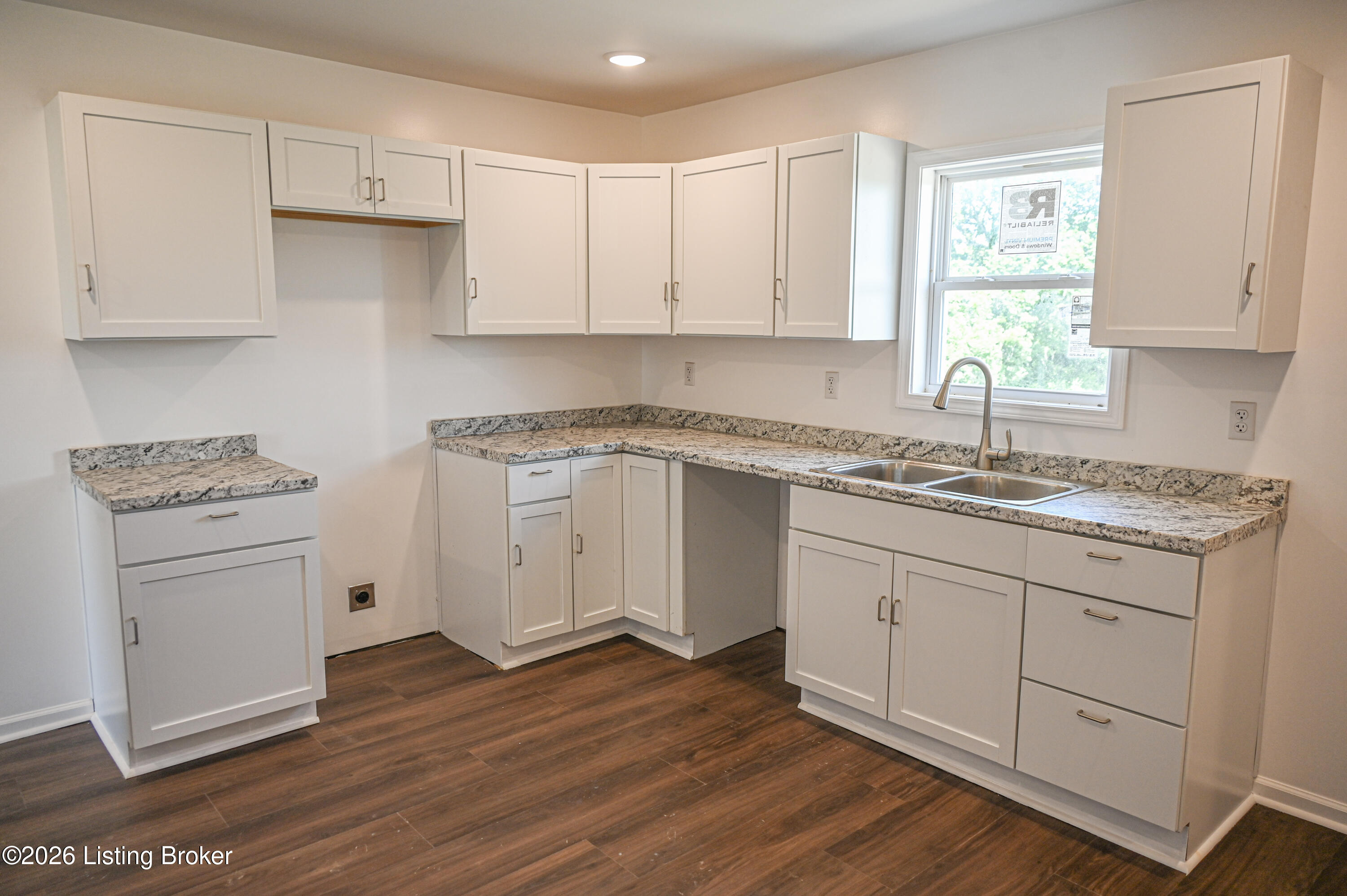 167 Price Rd Property Photo 5