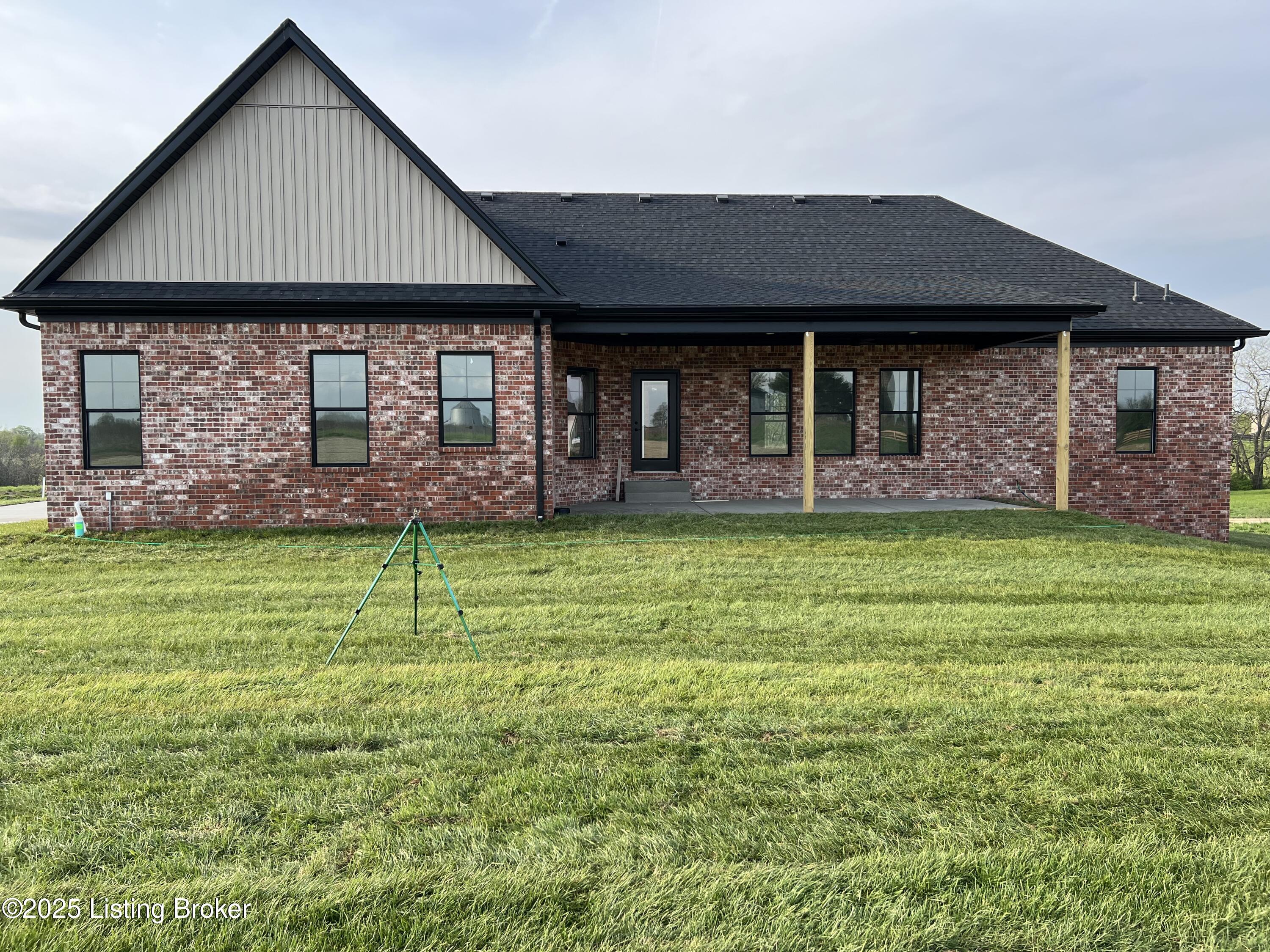 32 Dalton Dr Property Photo 46