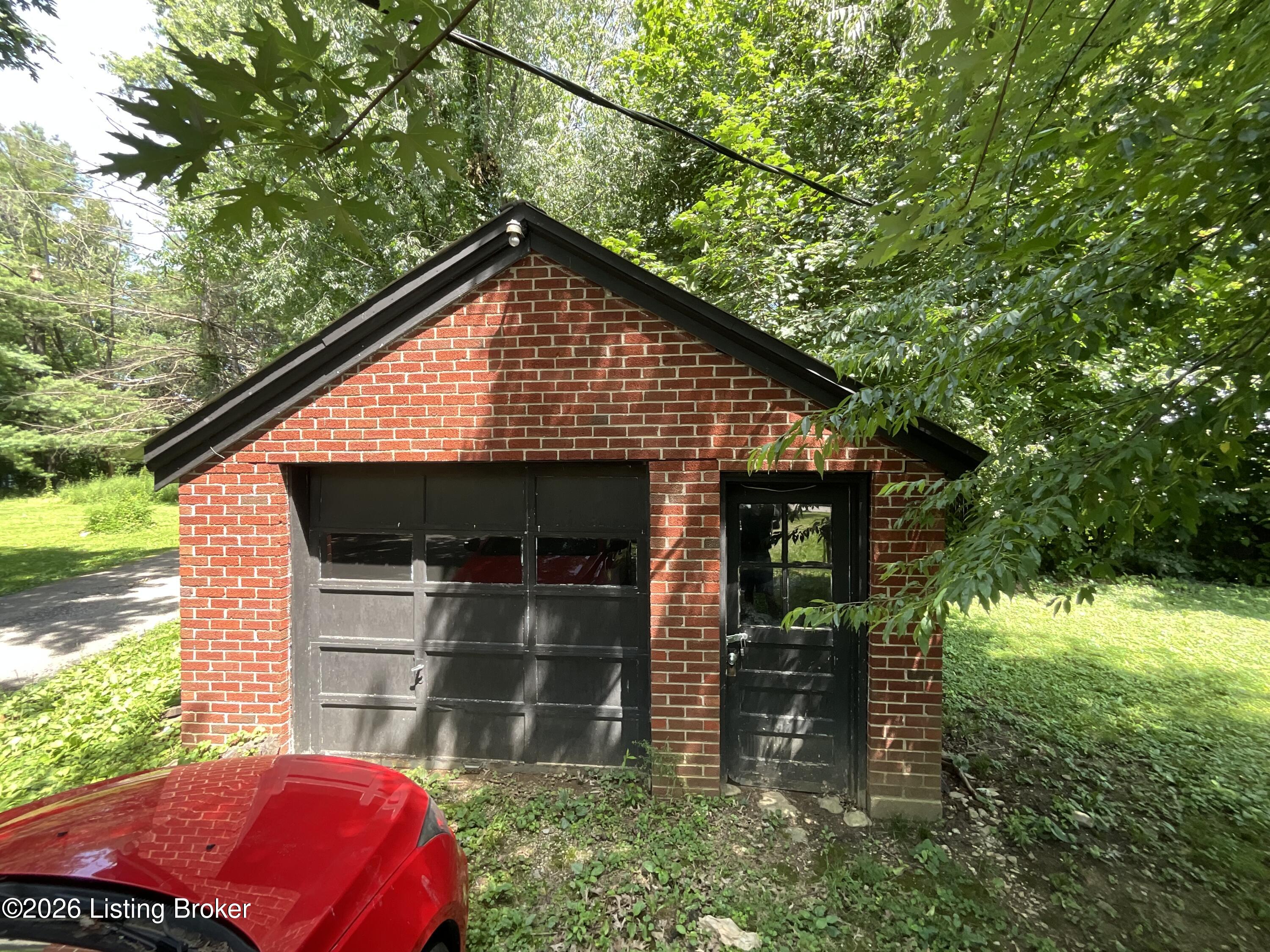 320 Highway 421 Property Photo 32