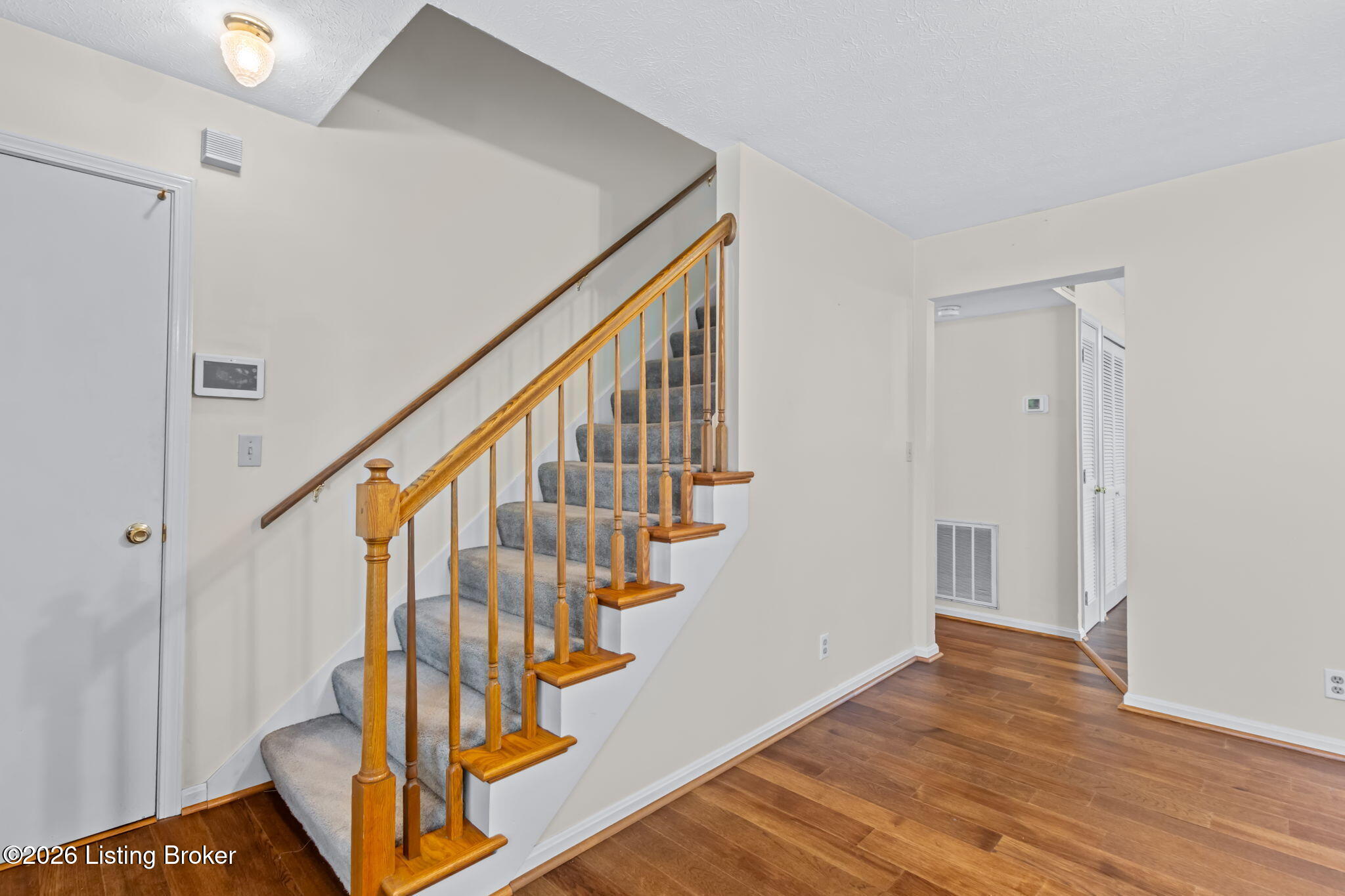 3821 Hillcross Dr Property Photo 13
