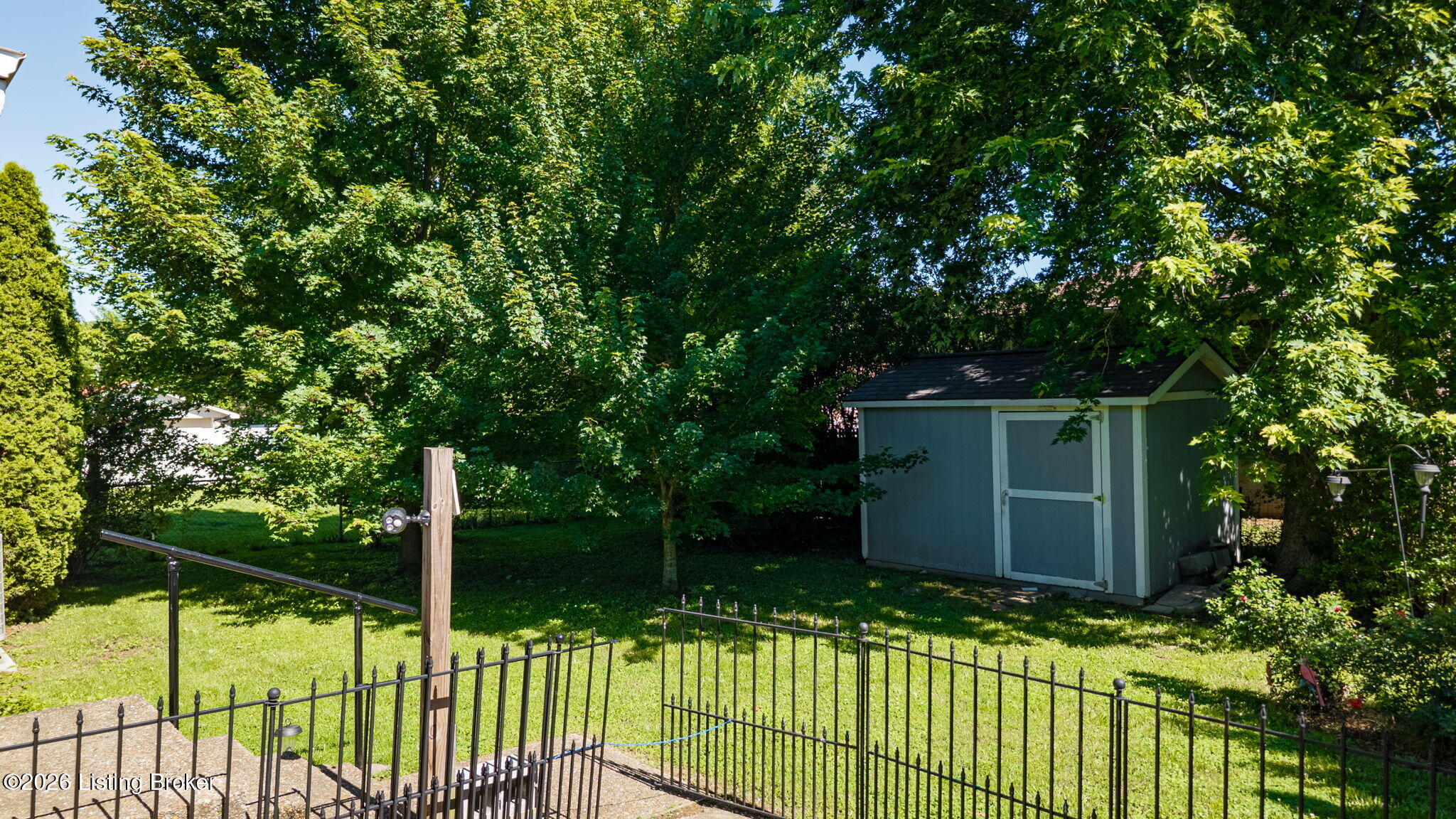 3821 Hillcross Dr Property Photo 45