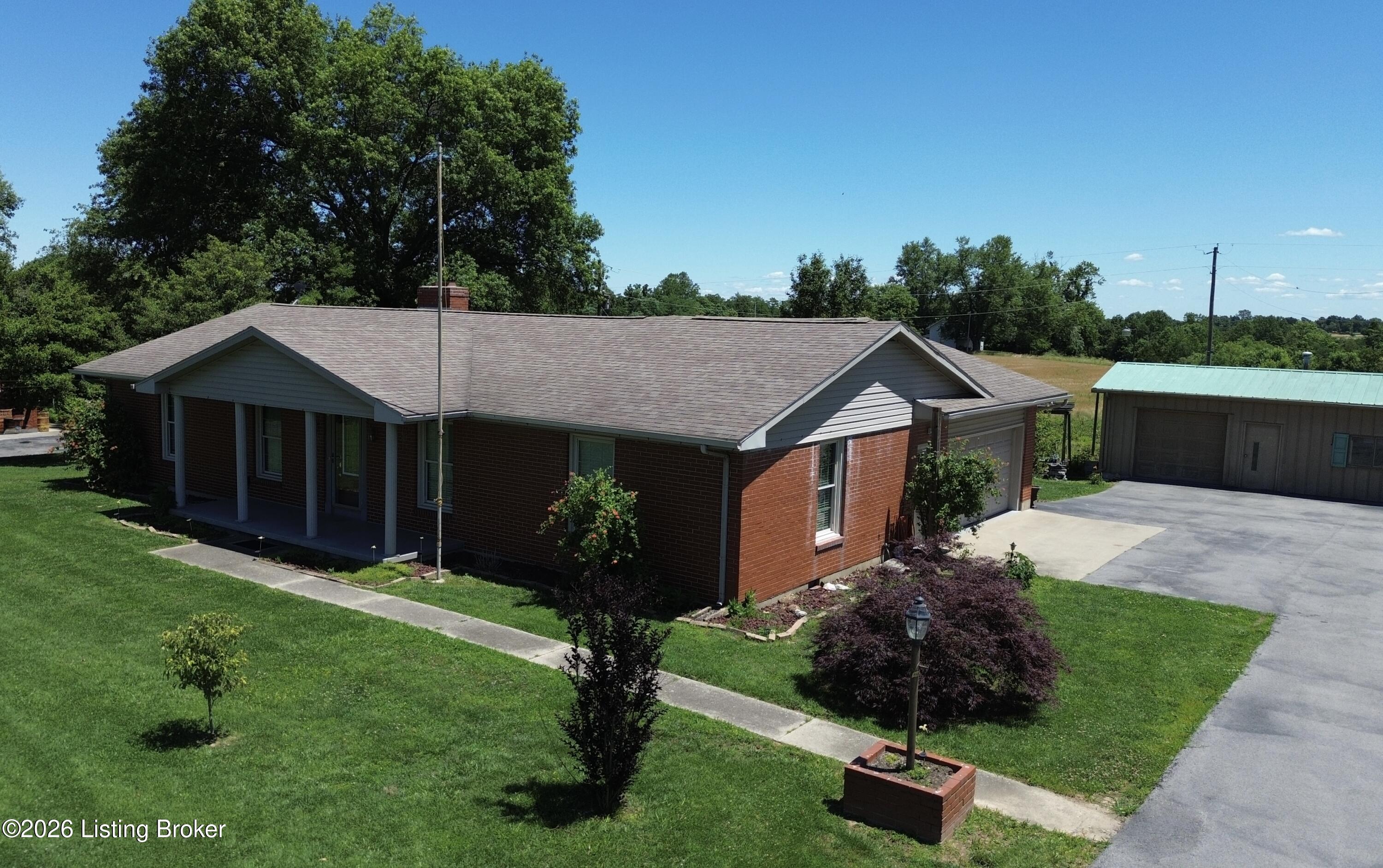 10840 Us-421 Property Photo 1