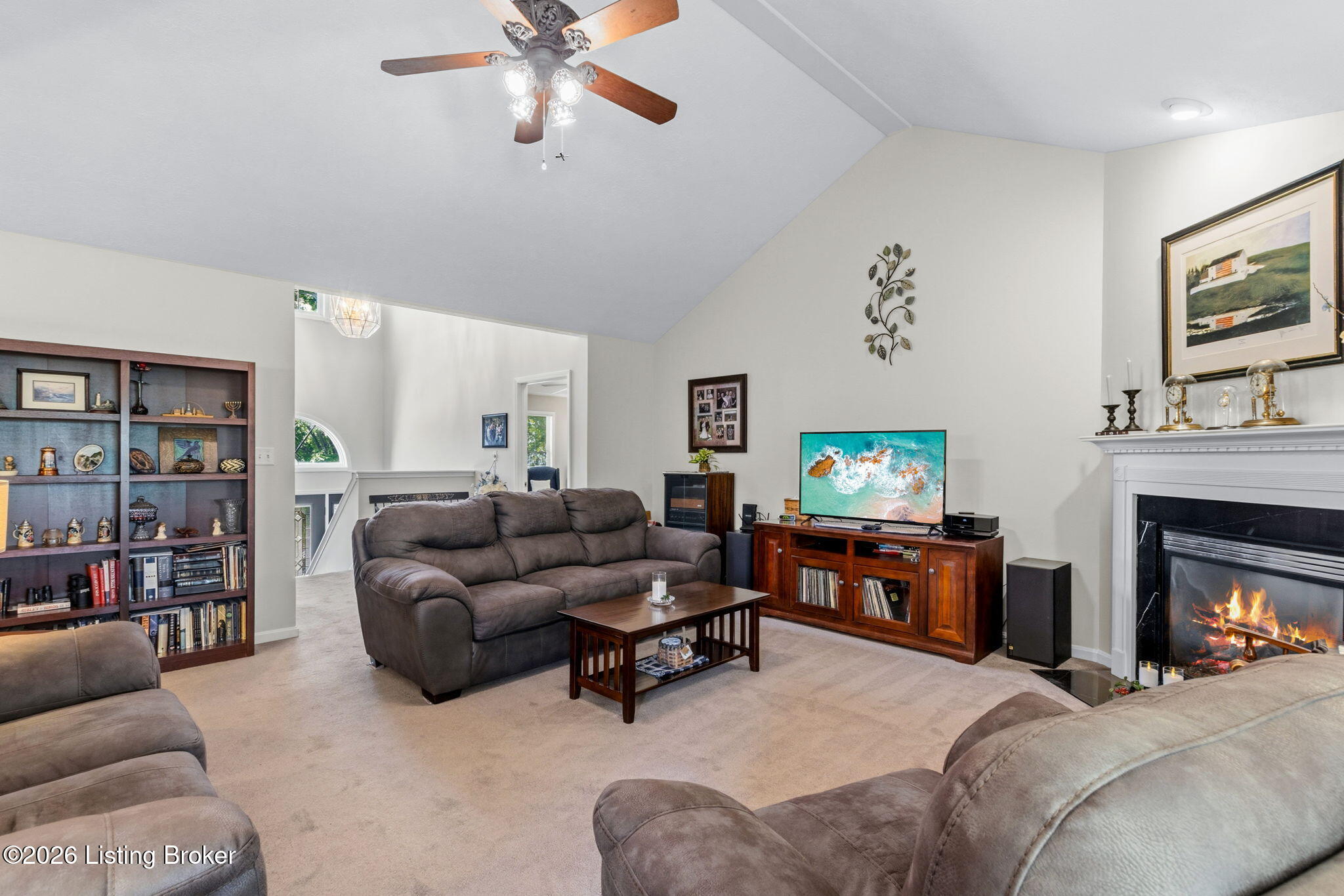 7928 Windgate Dr Property Photo 7