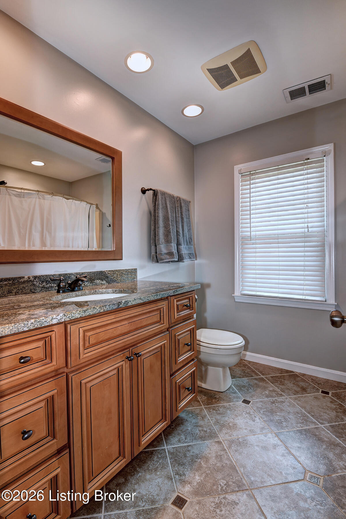 6011 Windsong Ct Property Photo 24