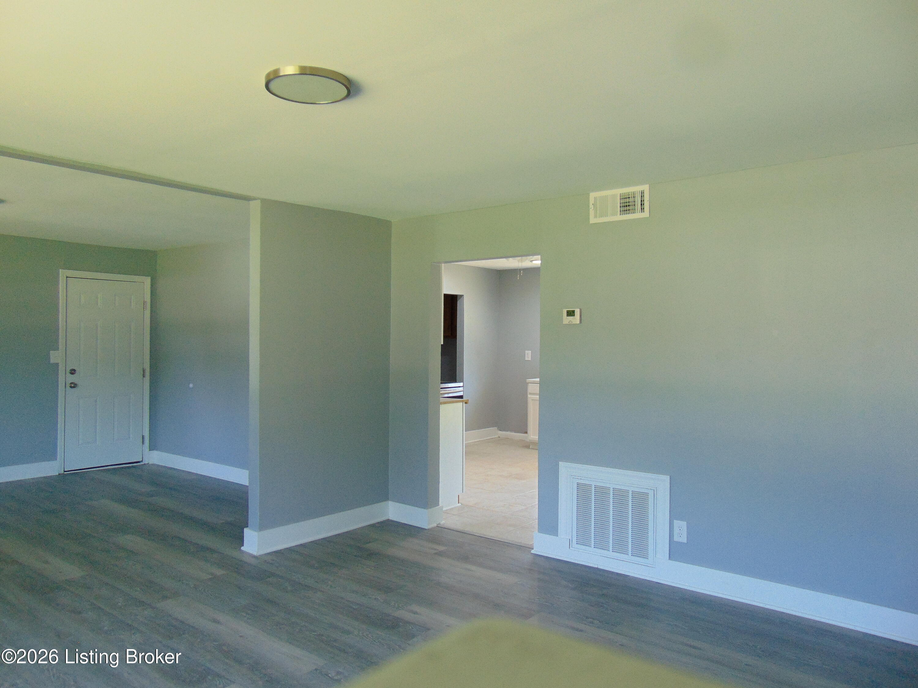 7009 Rainbow Dr Property Photo 7