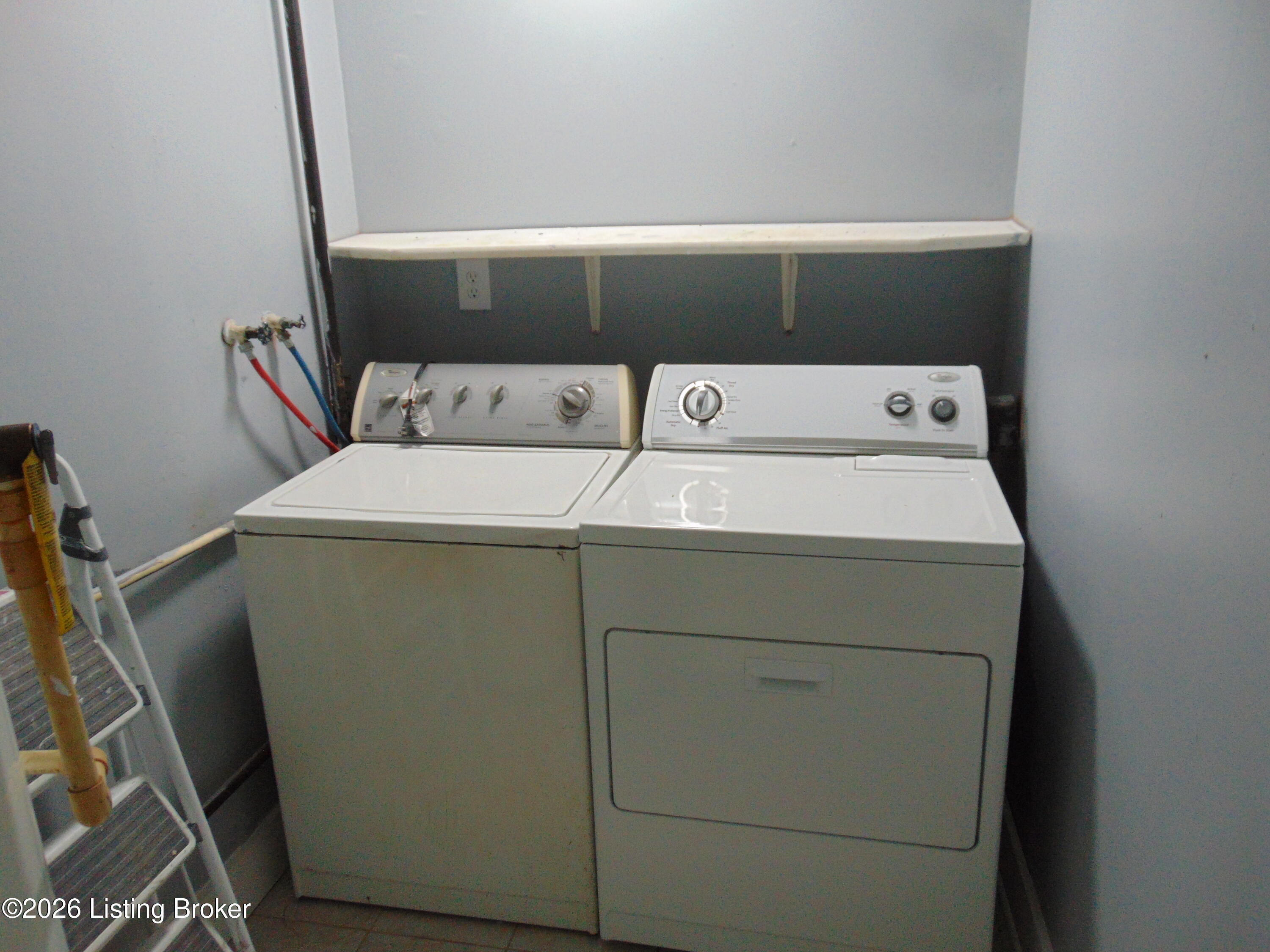 7009 Rainbow Dr Property Photo 12