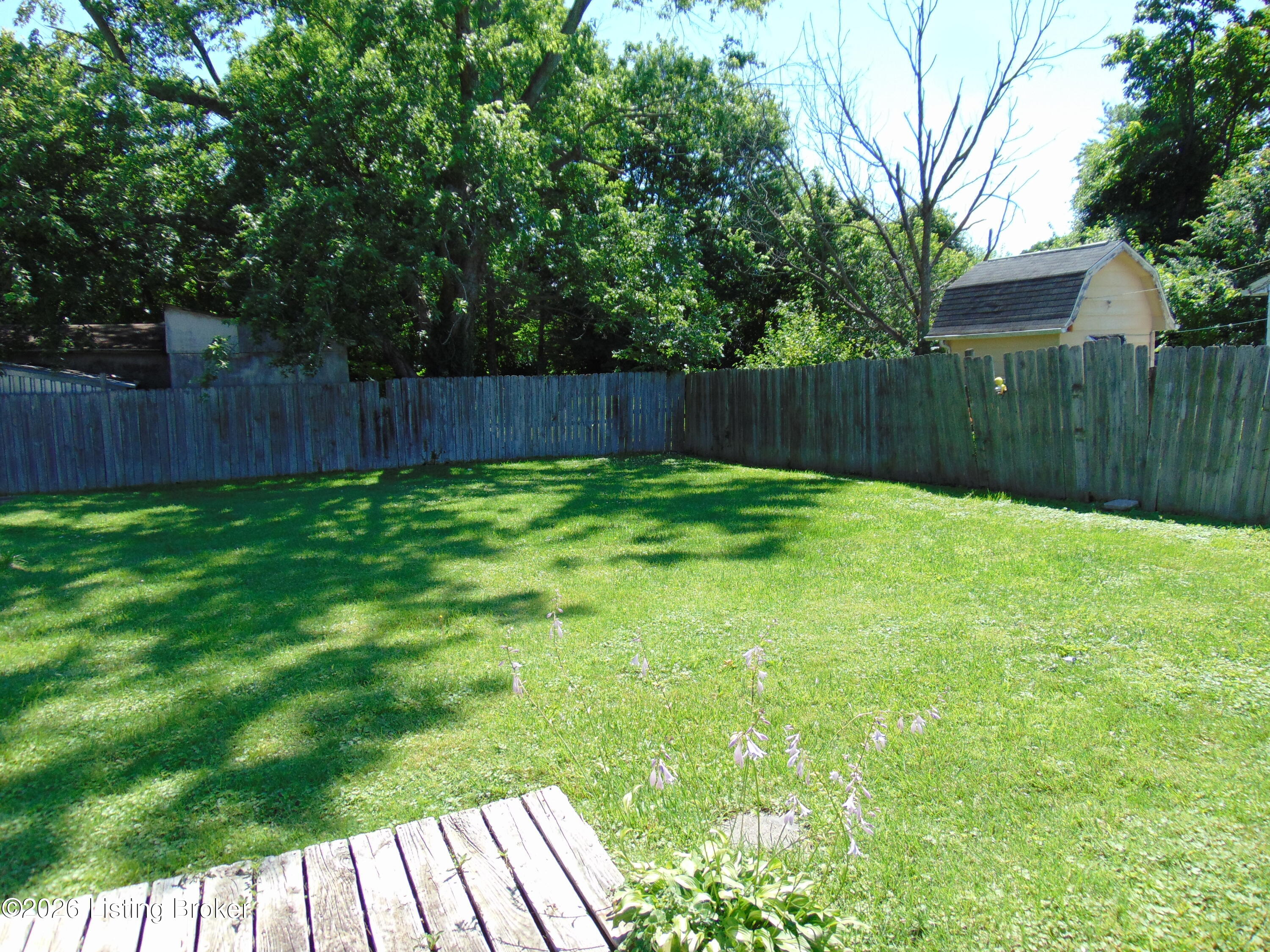 7009 Rainbow Dr Property Photo 14