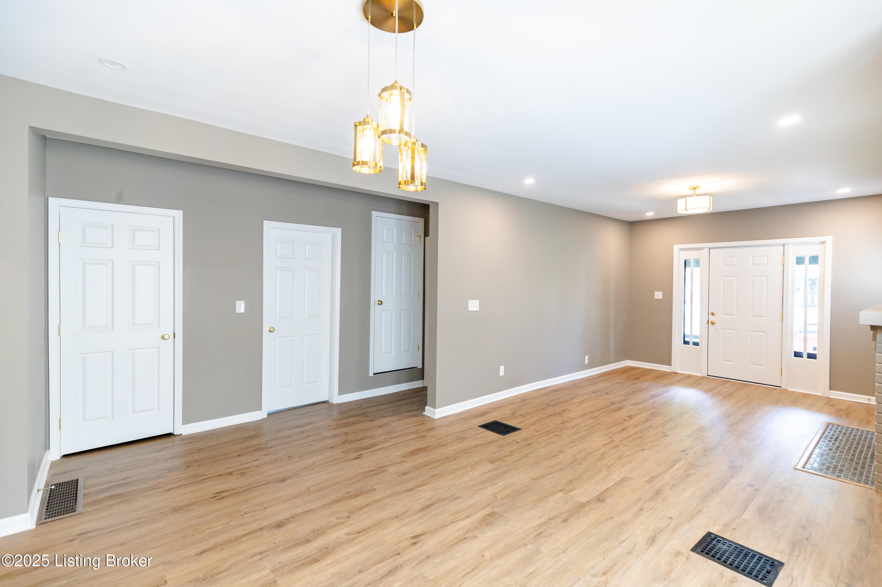 2108 Oregon Ave Property Photo 9