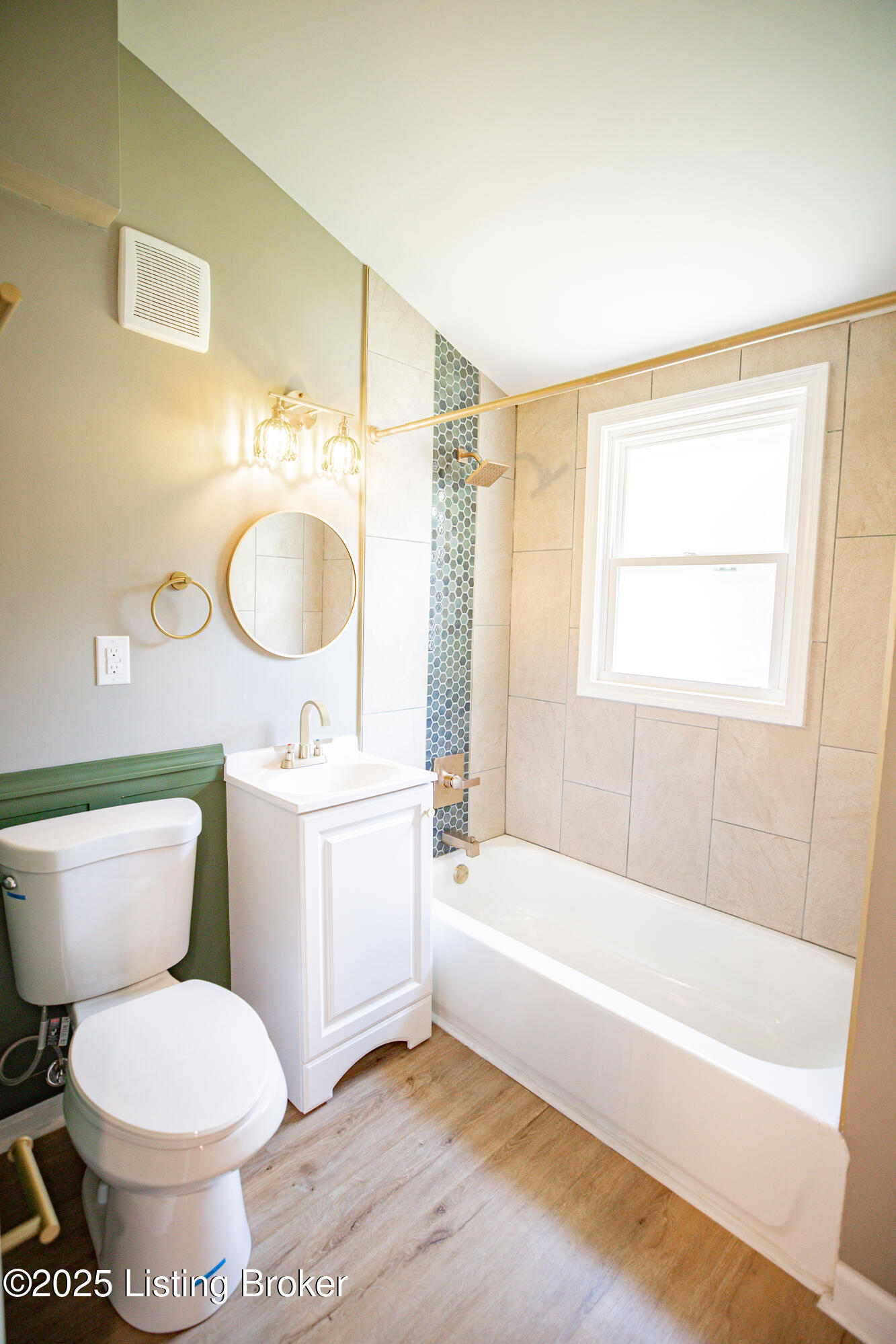 2108 Oregon Ave Property Photo 16