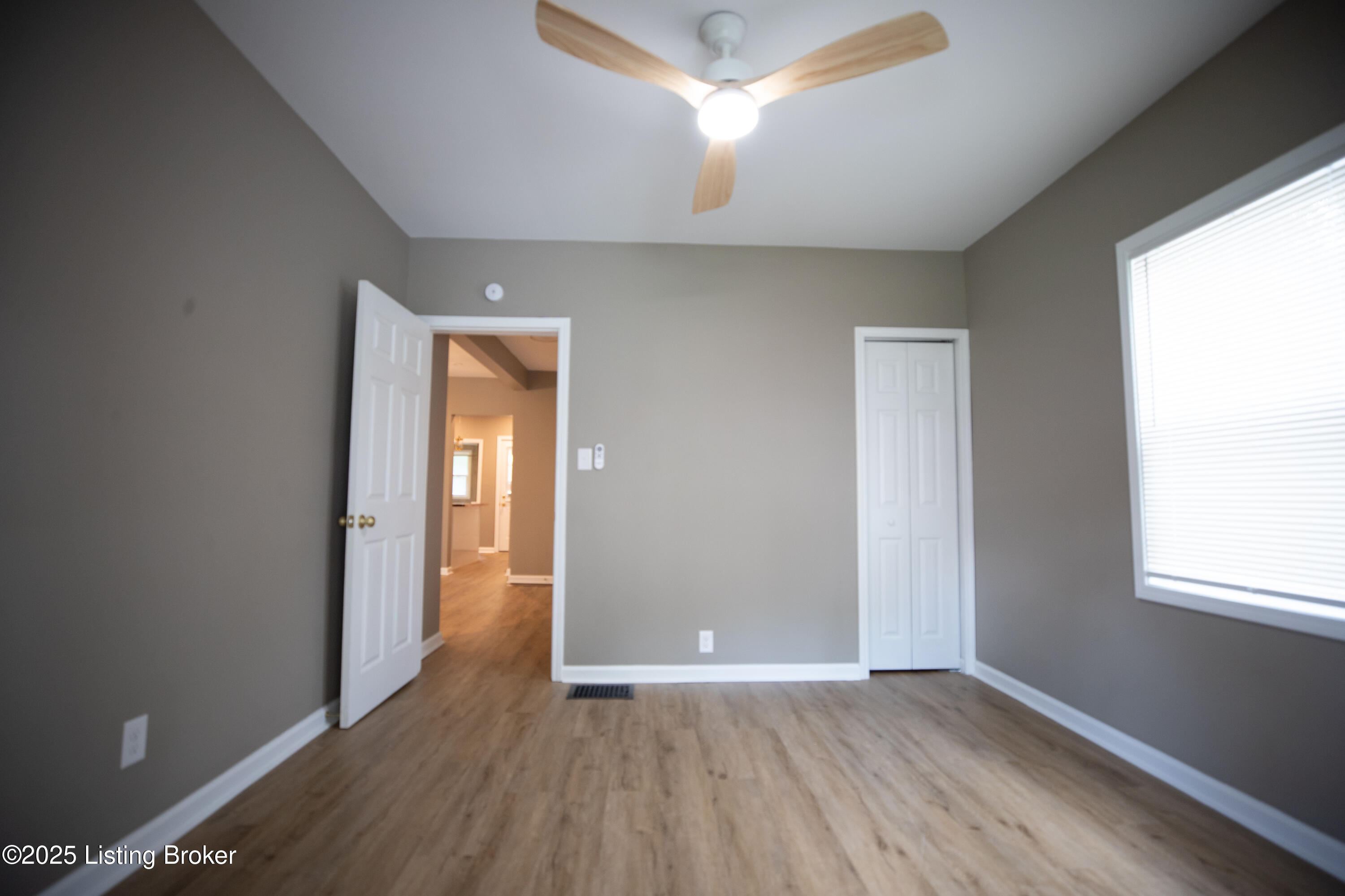 2108 Oregon Ave Property Photo 19