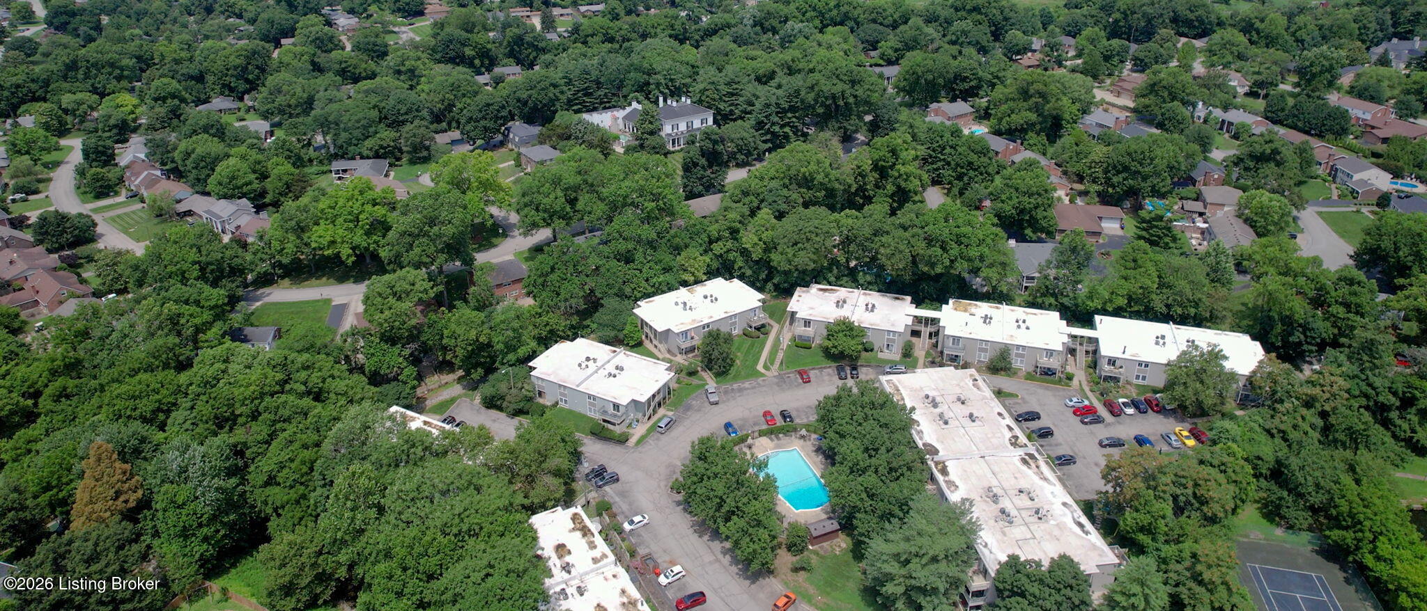 1815 Gardiner Ln Apt F52 Property Photo 38