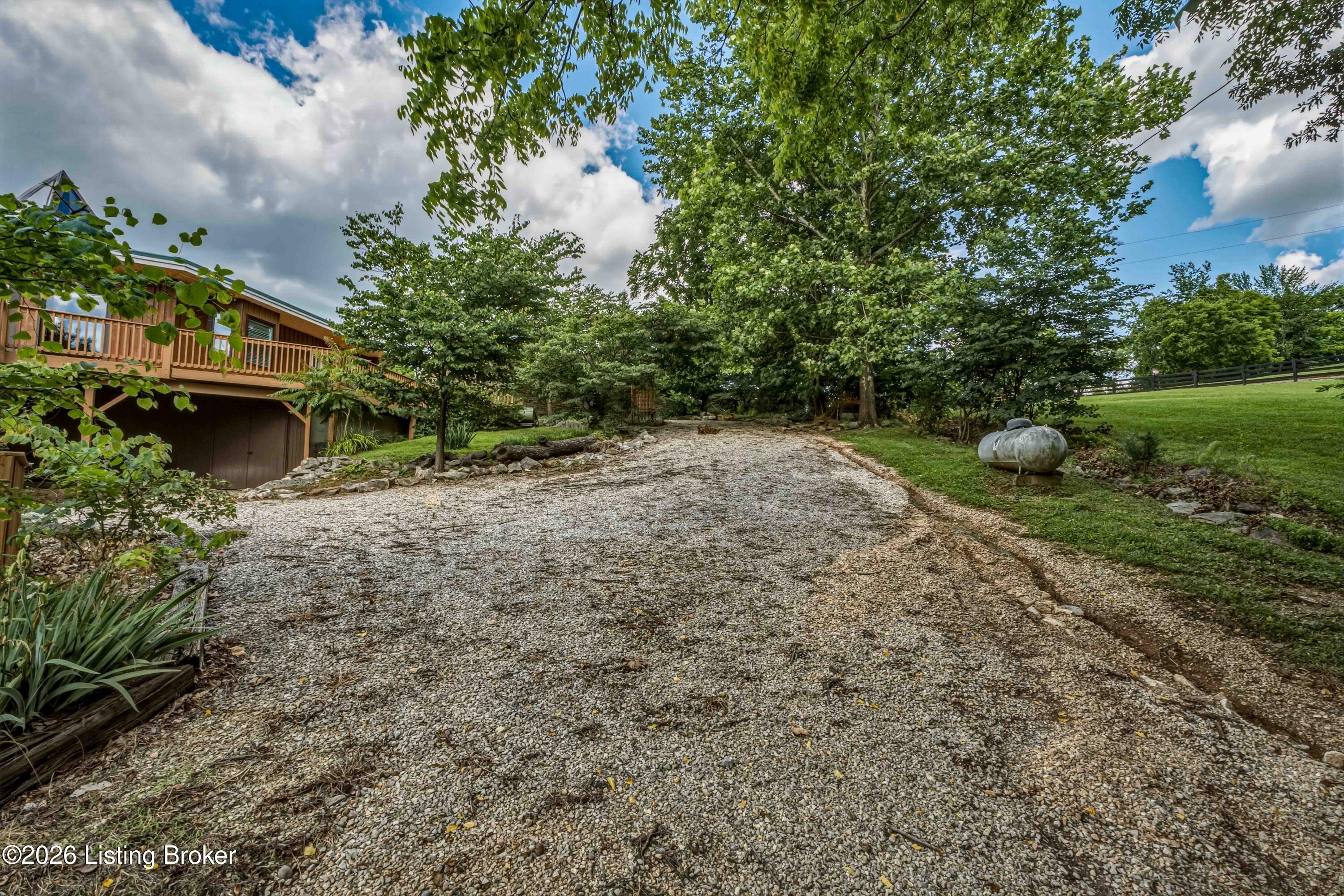 265 Longview Rd Property Photo 39