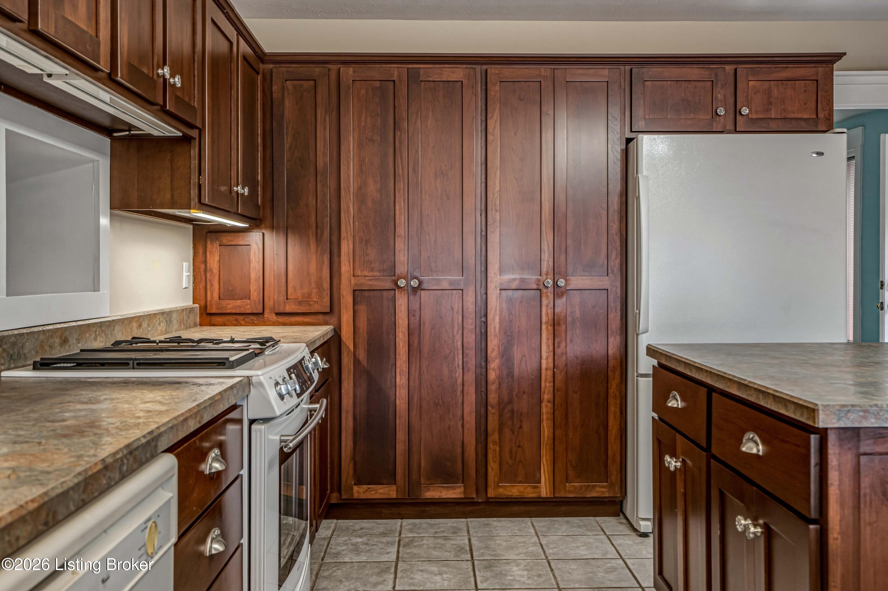 265 Longview Rd Property Photo 56