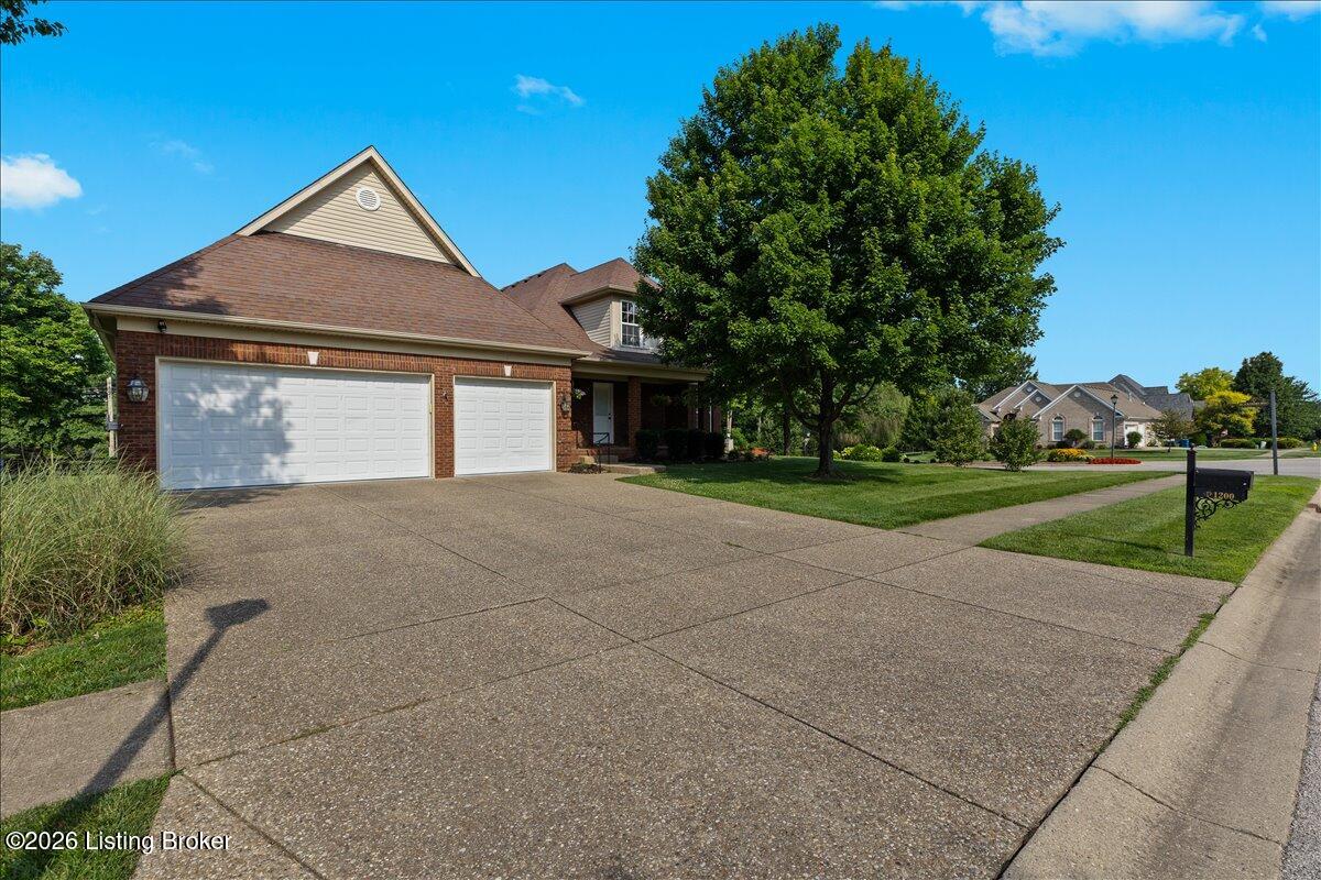 1200 Blackthorn Rd Property Photo 9