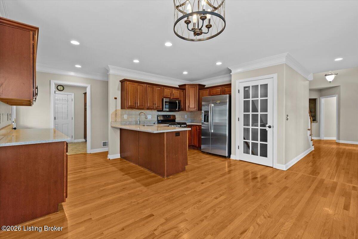 1200 Blackthorn Rd Property Photo 18