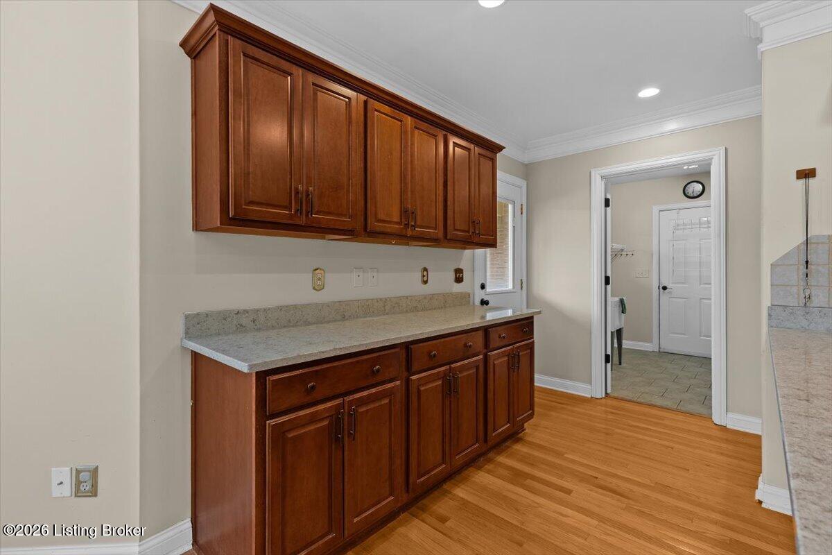 1200 Blackthorn Rd Property Photo 21
