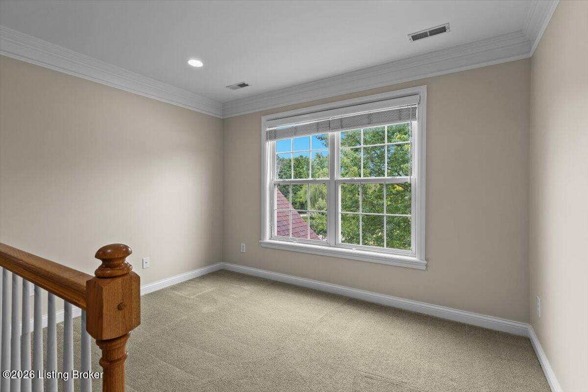 1200 Blackthorn Rd Property Photo 34