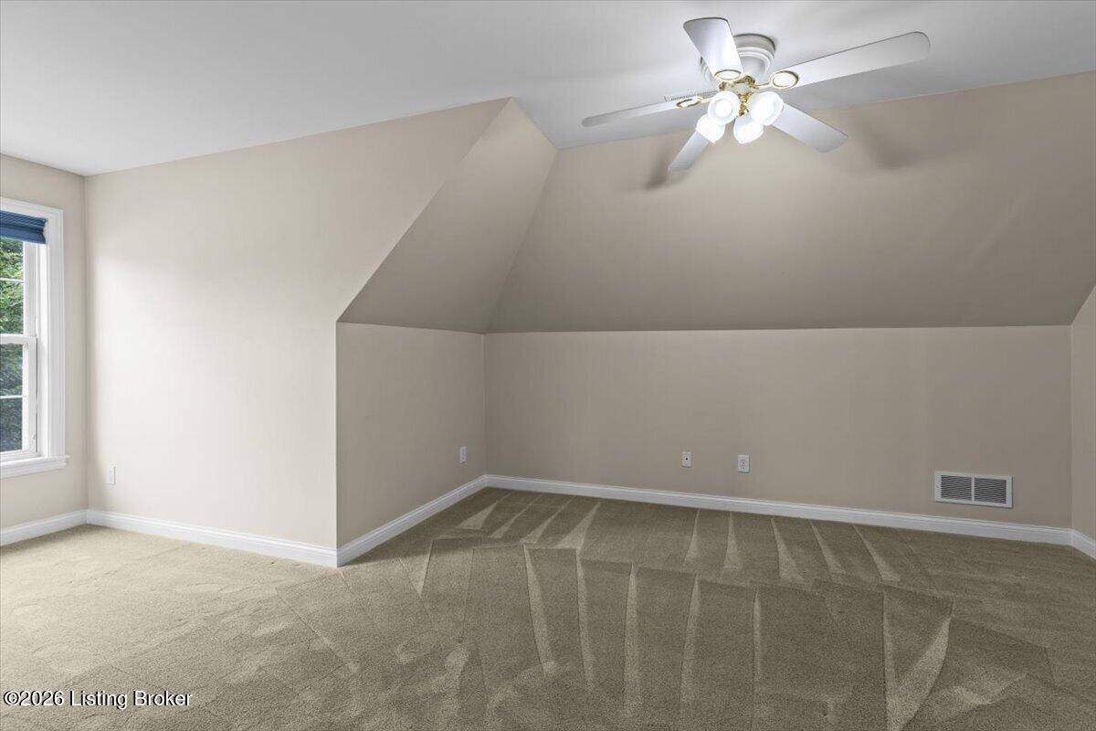 1200 Blackthorn Rd Property Photo 35