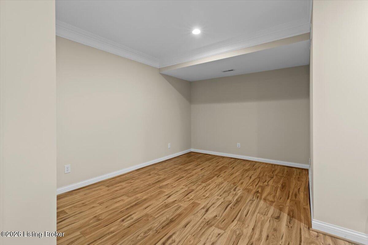 1200 Blackthorn Rd Property Photo 45
