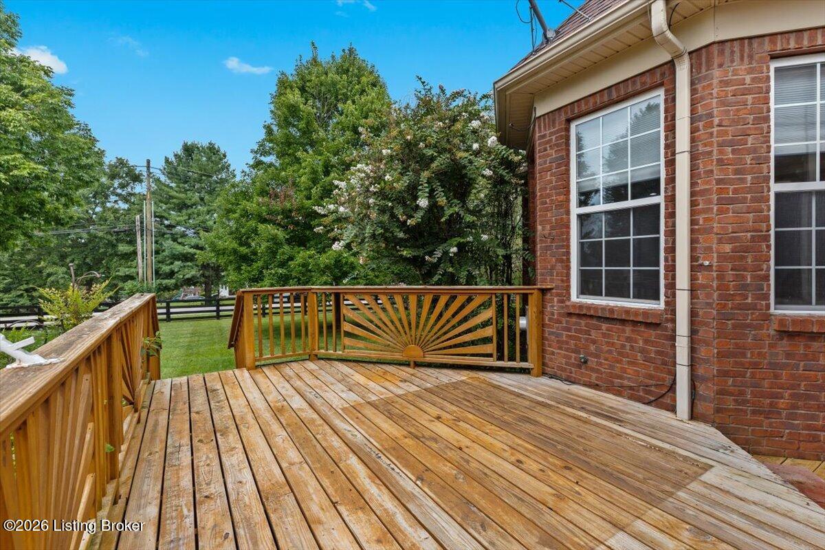 1200 Blackthorn Rd Property Photo 51