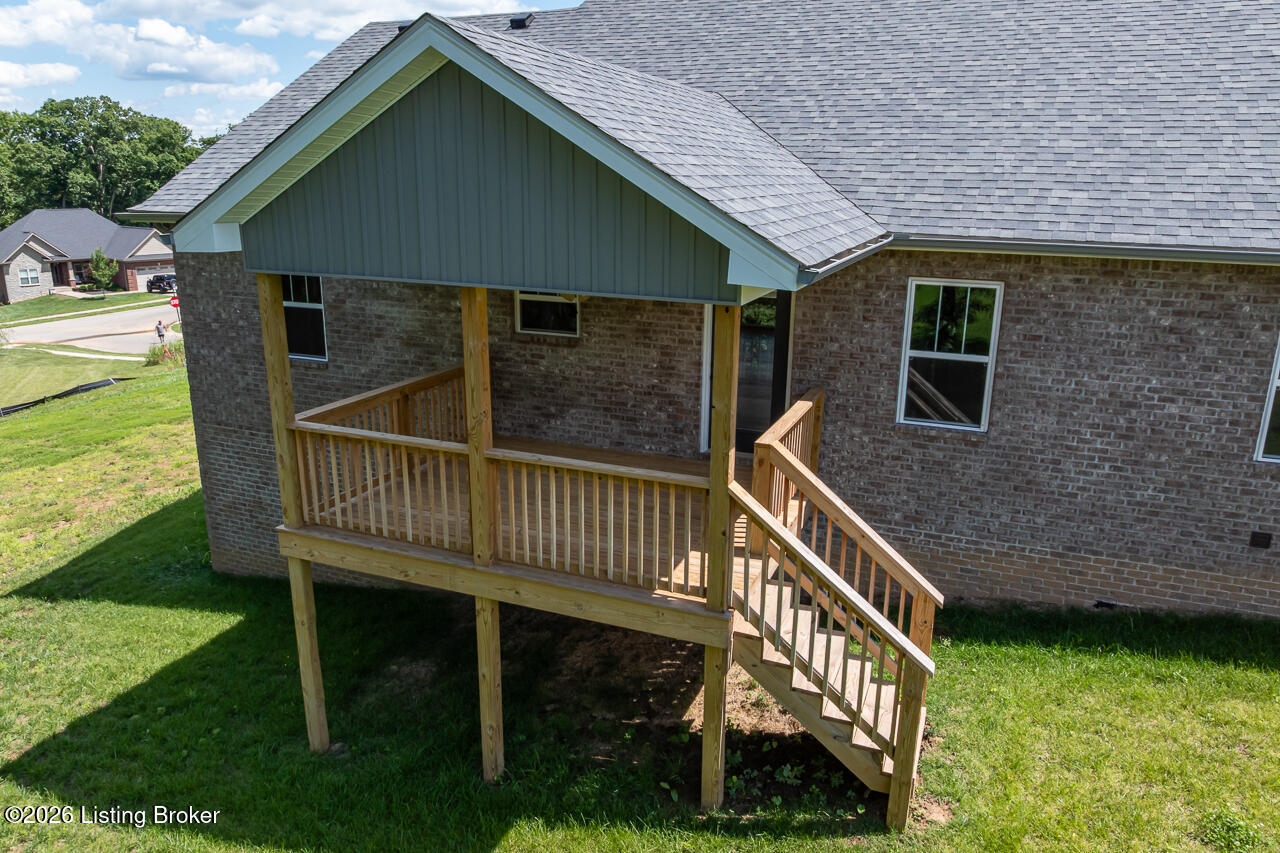 148 Wooded Glen Dr Property Photo 19