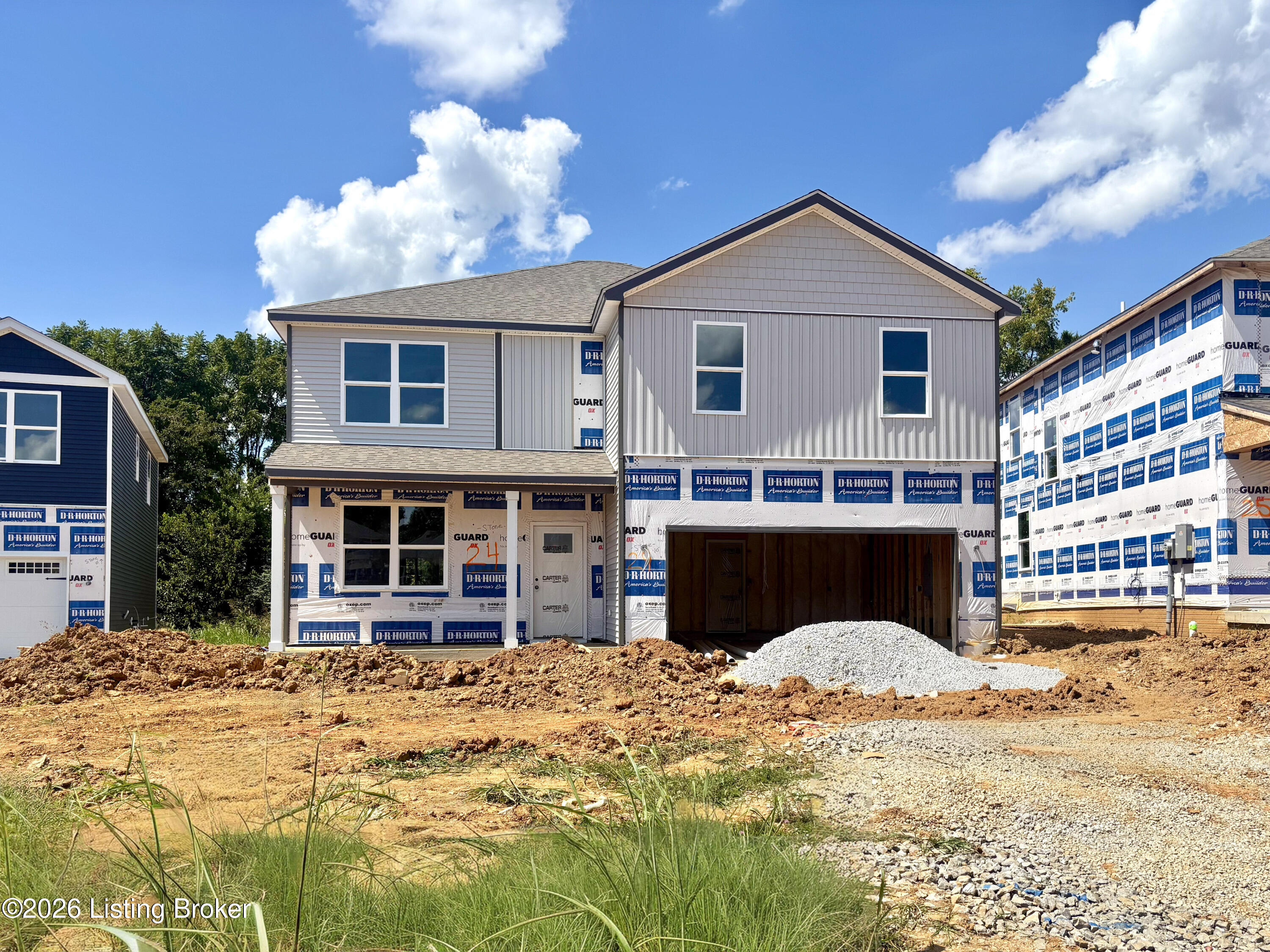 8110 Cedar Pointe Dr Property Photo 1