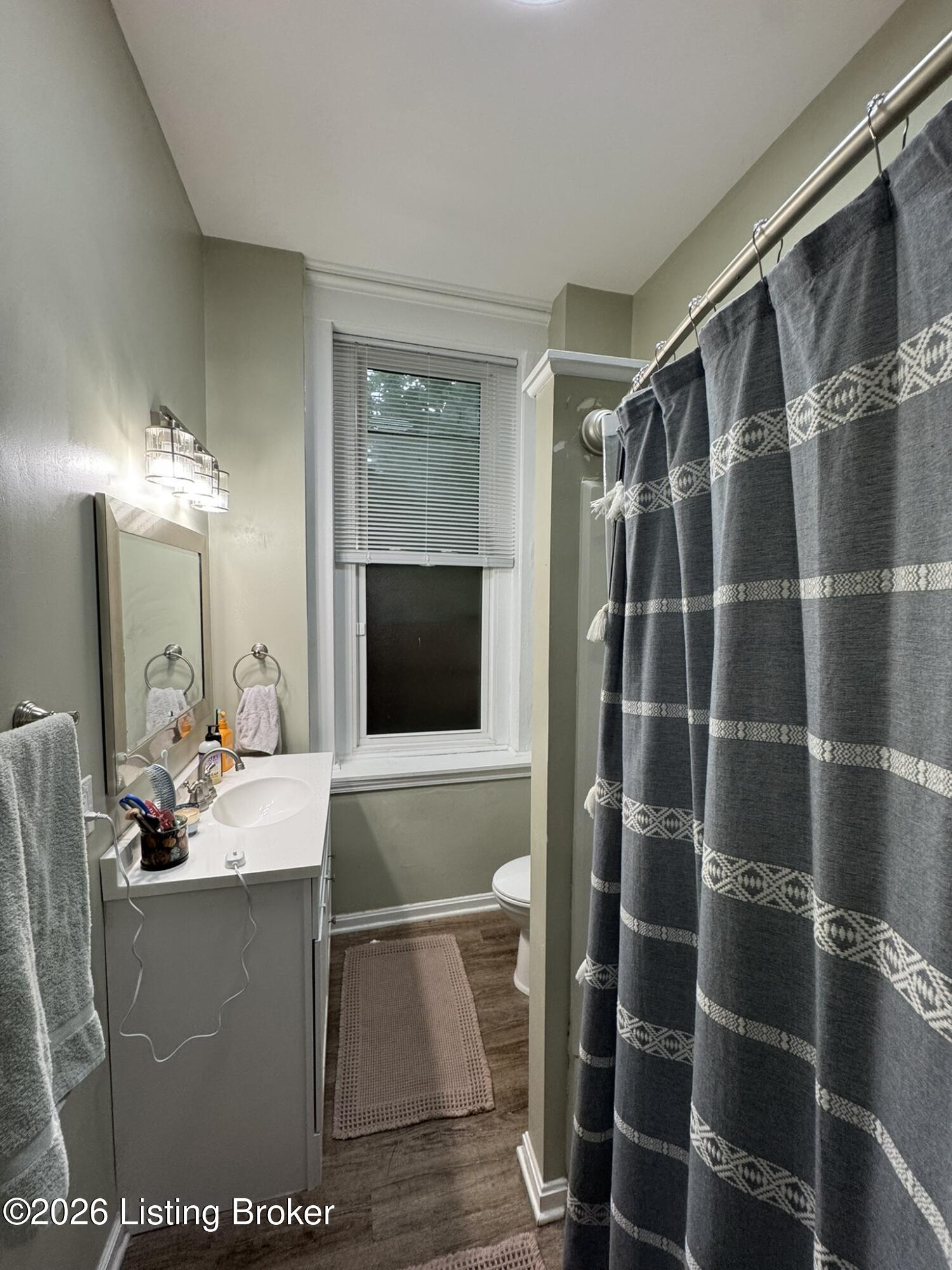 1130 S Brook St Property Photo 6