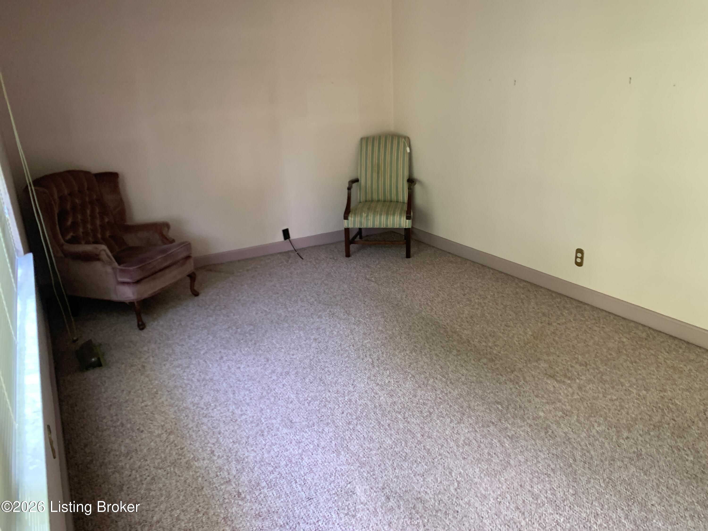 4929 Fielding Way Property Photo 7