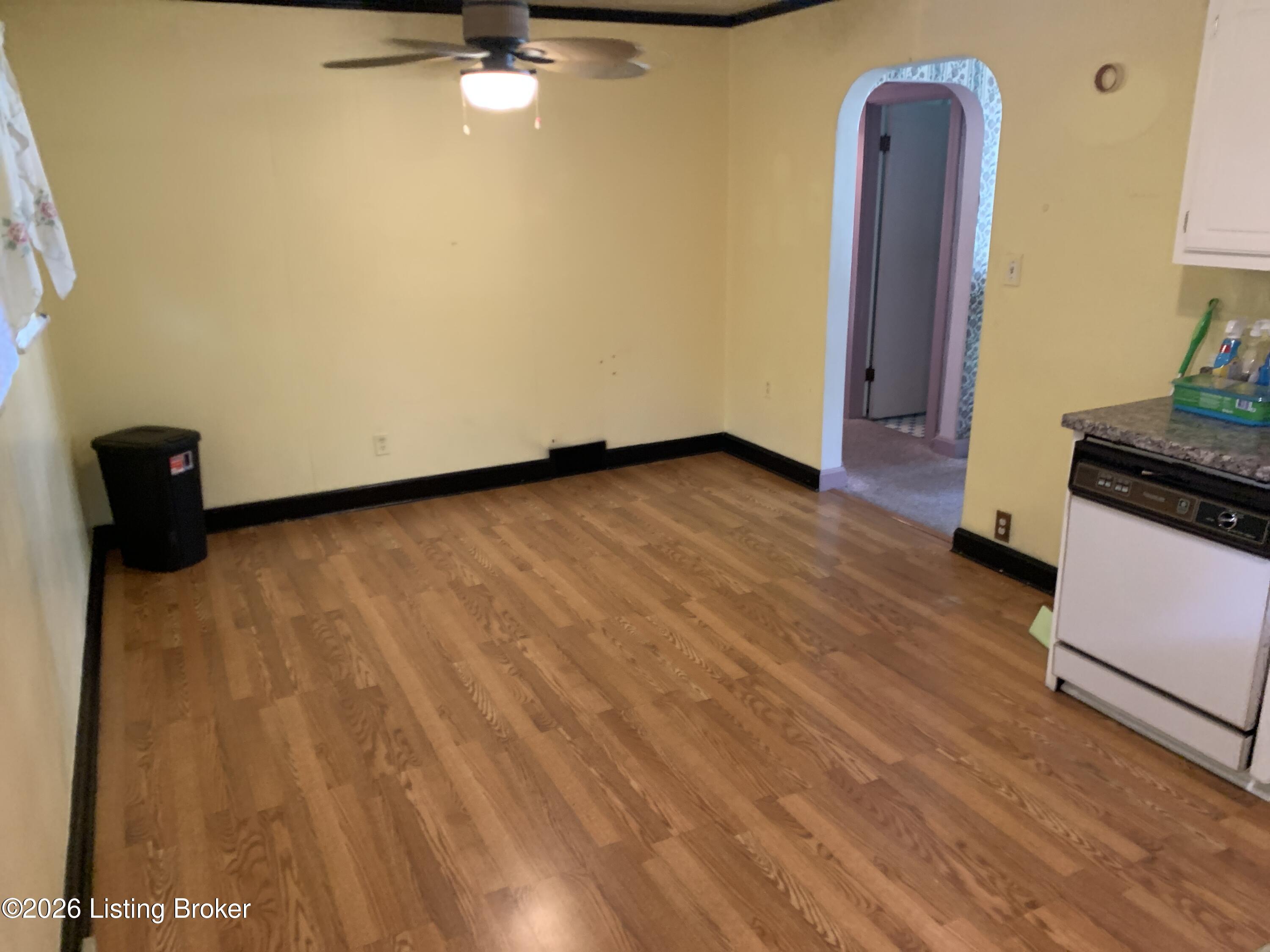 4929 Fielding Way Property Photo 10