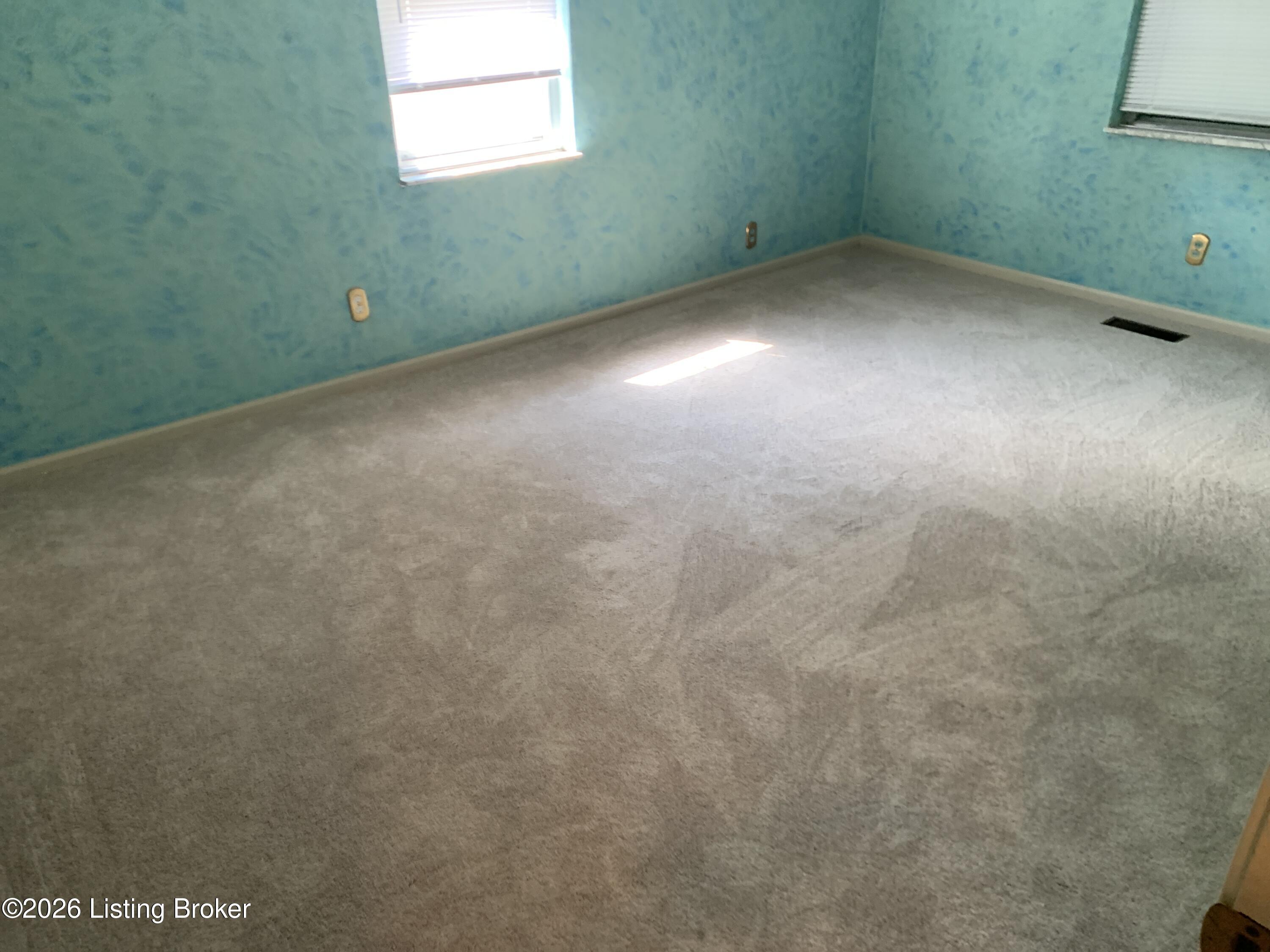 4929 Fielding Way Property Photo 13
